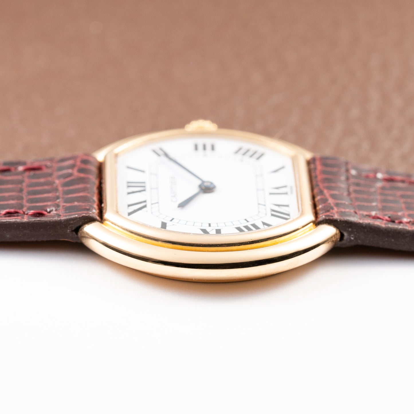 Cartier Ellipse Horizontal Jumbo “Paris” 18k Yellow Gold GM Ref. 78091 from 1970s