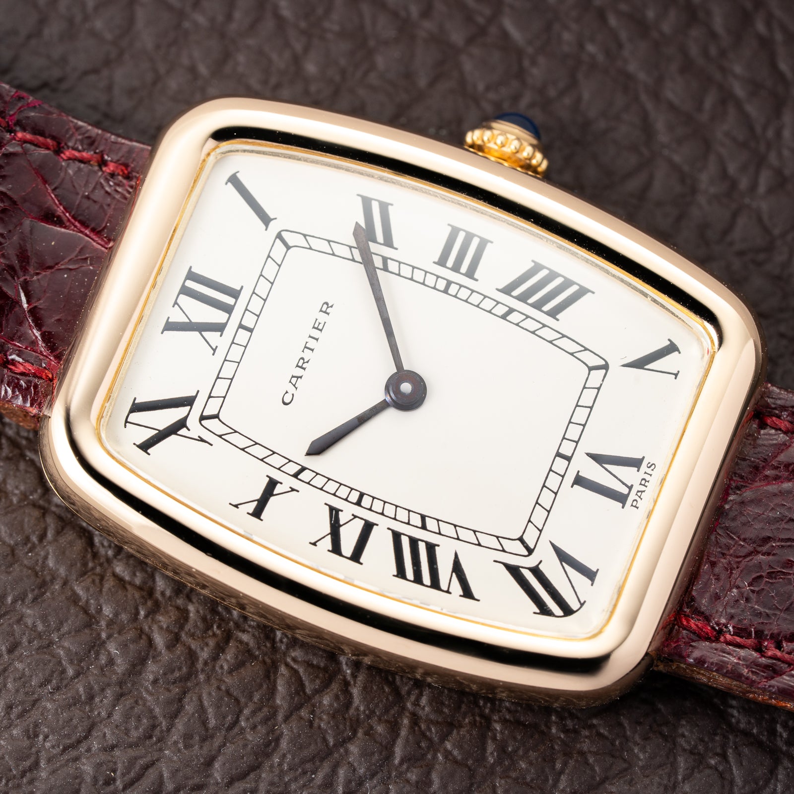 Cartier Fabergé 'Paris' Dial 18K Yellow Gold GM Ref. 78101 from 1970s