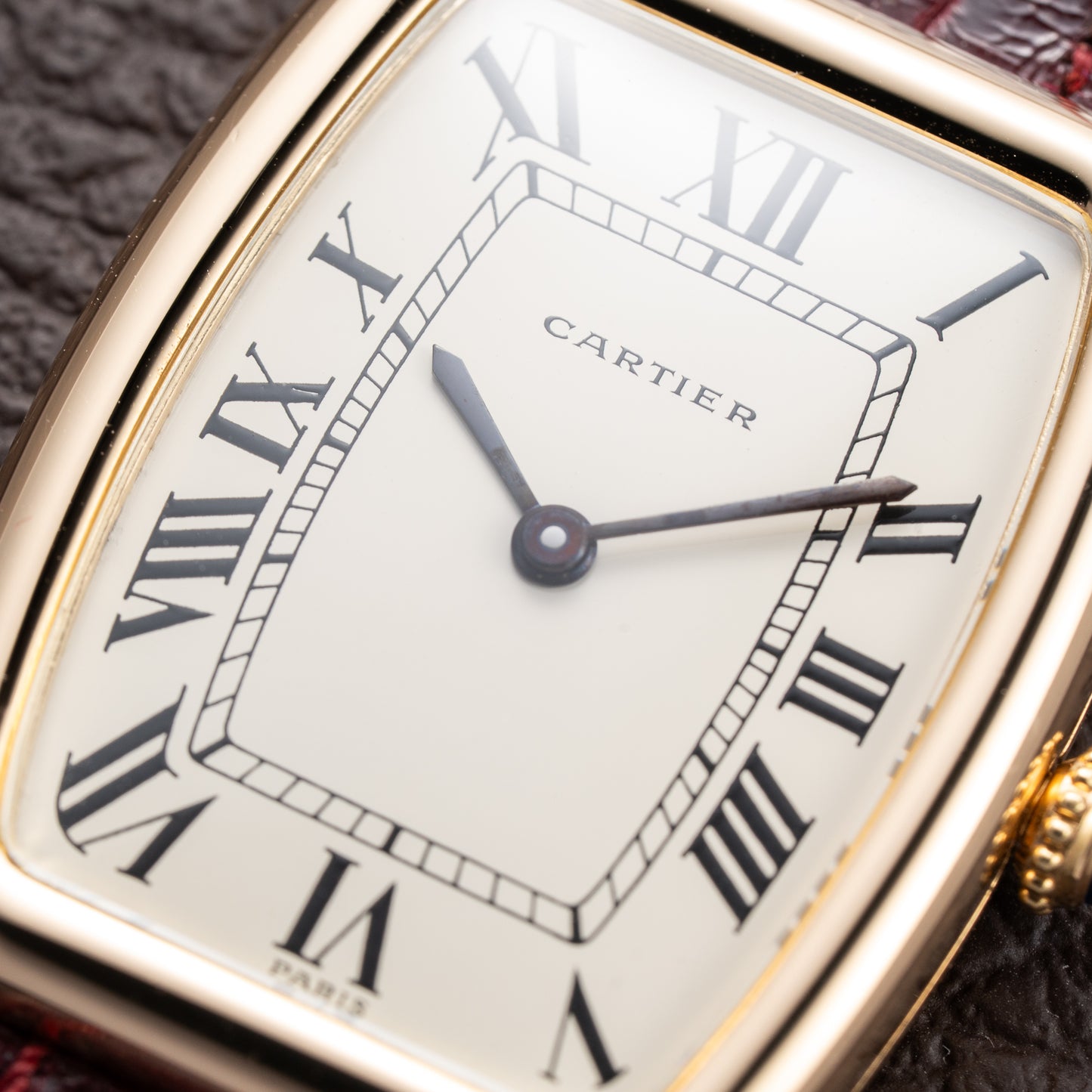 Cartier Fabergé 'Paris' Dial 18K Yellow Gold GM Ref. 78101 from 1970s