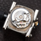 Cartier Gondolo Verticale Automatic “Paris” 18K Yellow Gold Ref. 17010