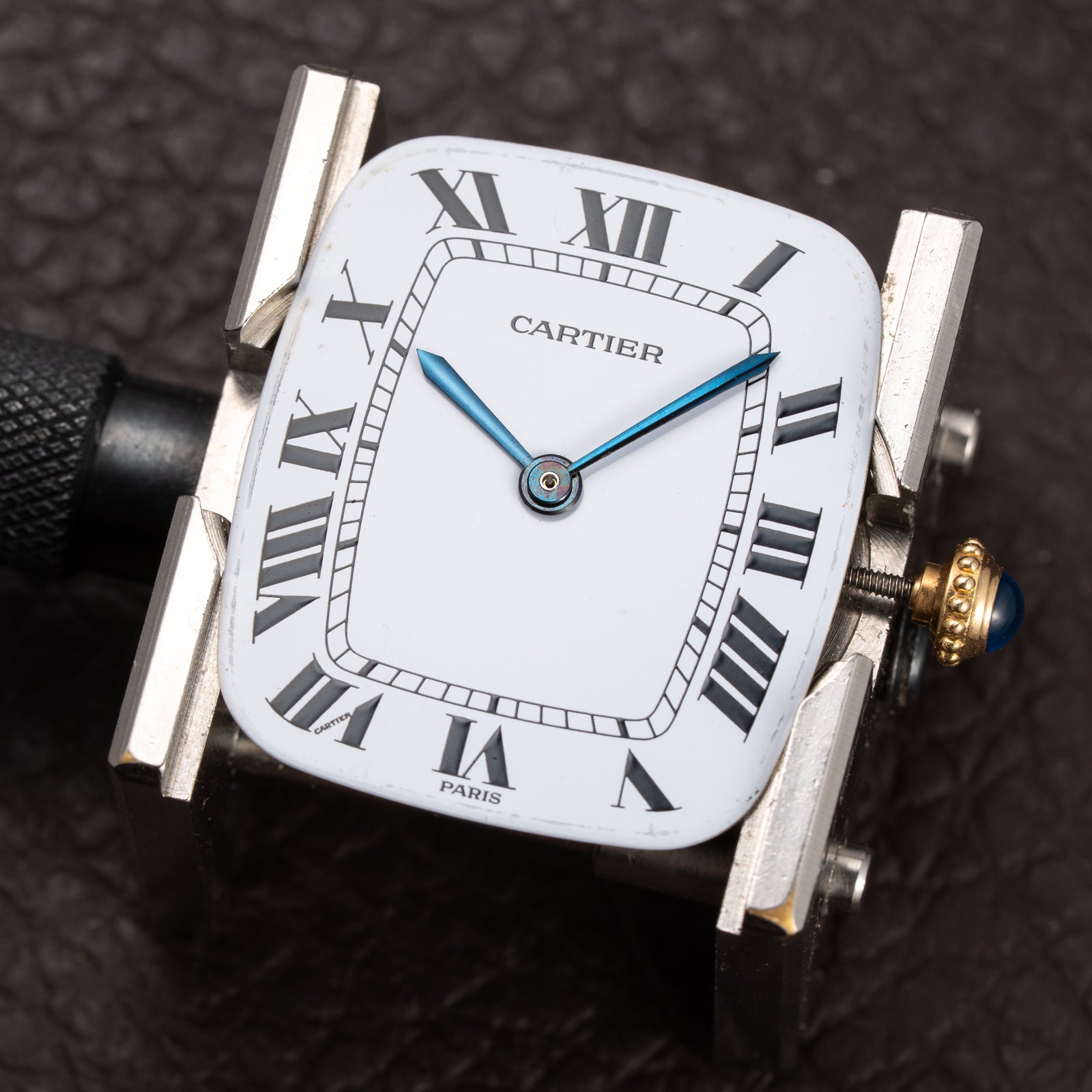 Cartier Gondolo Verticale Automatic “Paris” 18K Yellow Gold Ref. 17010