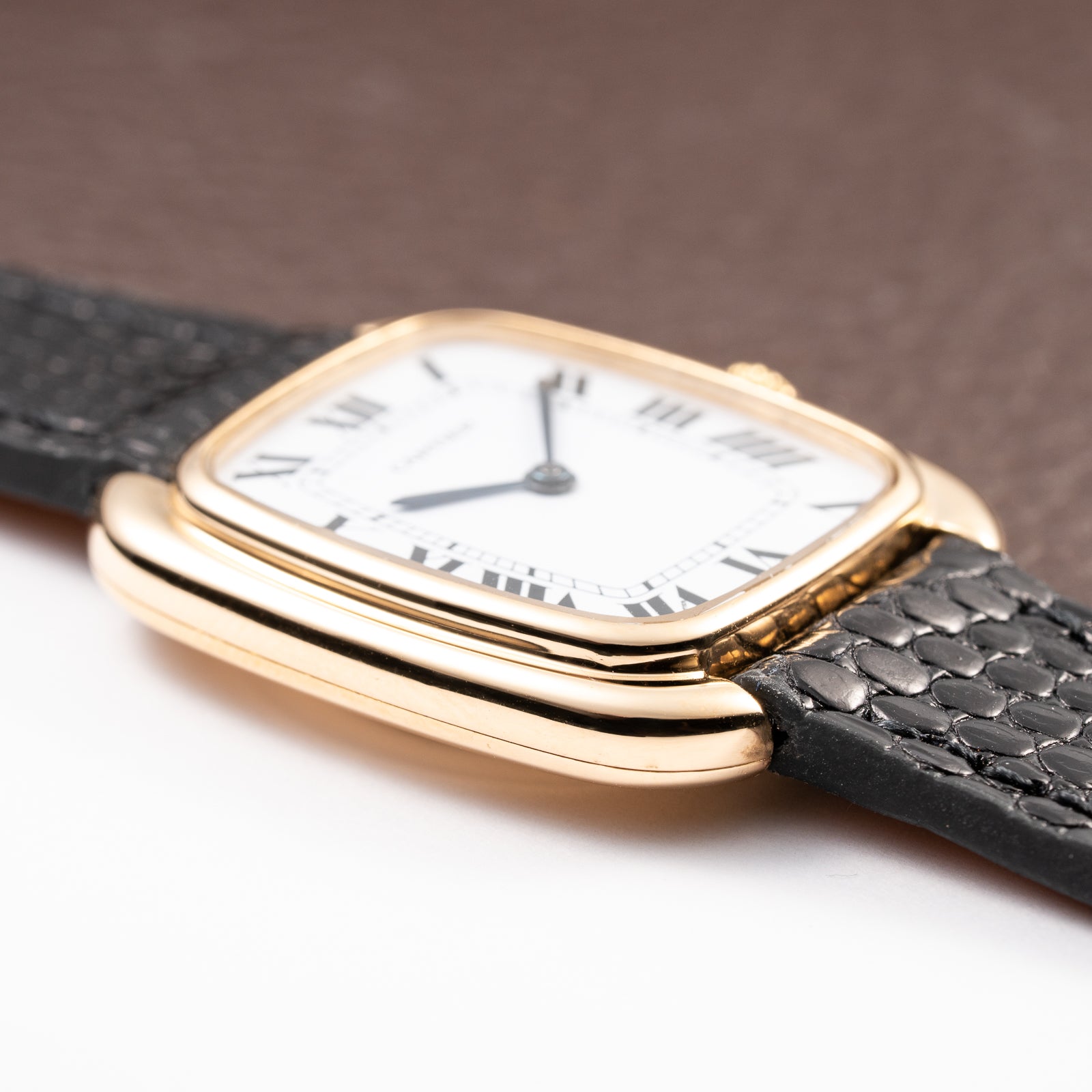 Cartier Gondolo Verticale Automatic “Paris” 18K Yellow Gold Ref. 17010