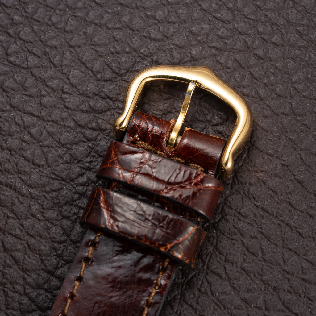 Cartier Obus 'Paris' Quadrant Red Burgundy Enamel Large Model 18k Yellow Gold GM Ref. A102 circa 1984