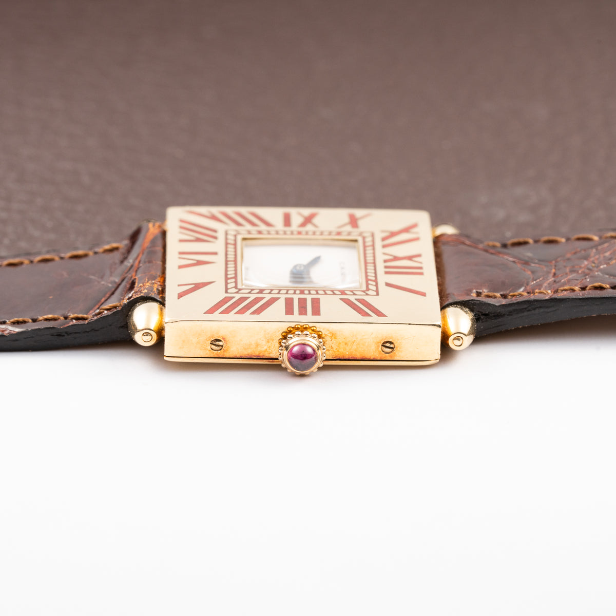 Cartier Obus 'Paris' Quadrant Red Burgundy Enamel Large Model 18k Yellow Gold GM Ref. A102 circa 1984