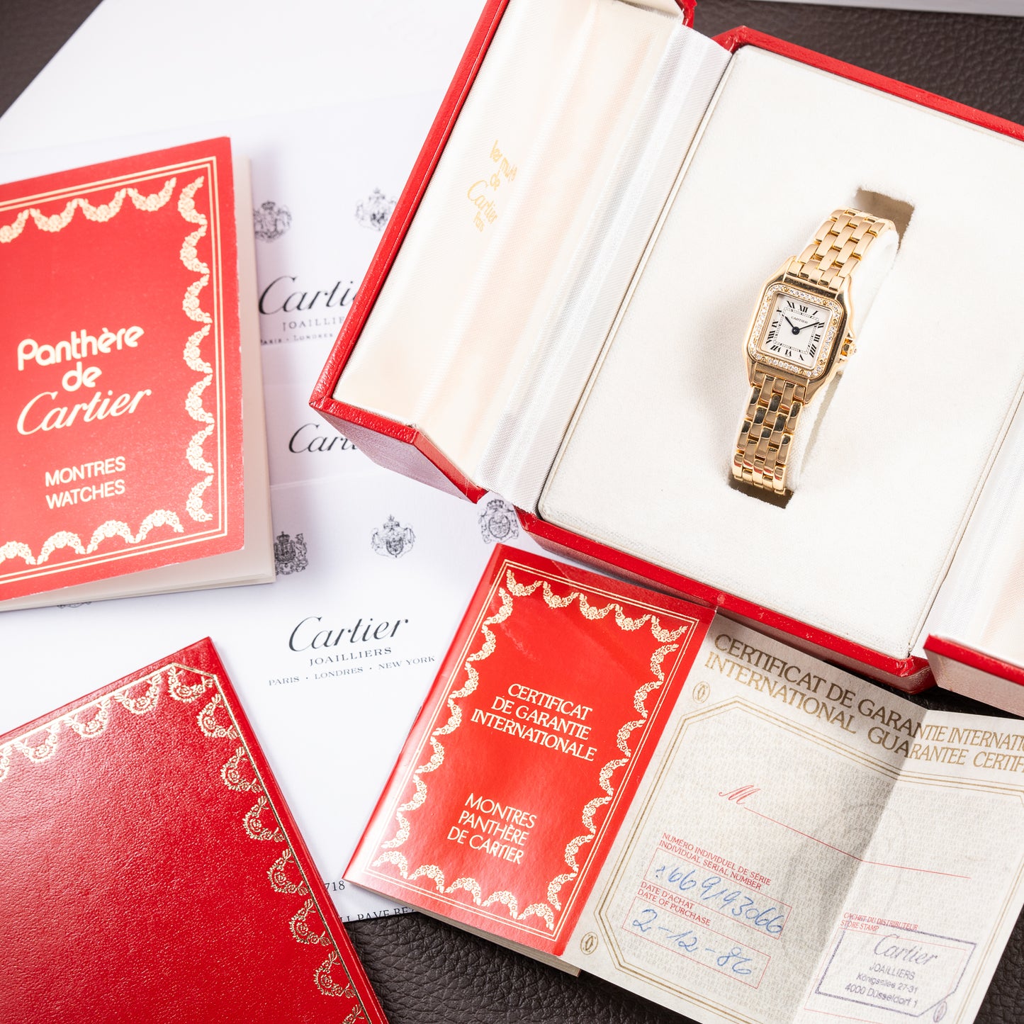 Cartier Panthère Factory Diamond Set 18K Yellow Gold Cartier Serviced 2026 – 2-Year International Warranty Ref. 86691 from 1986