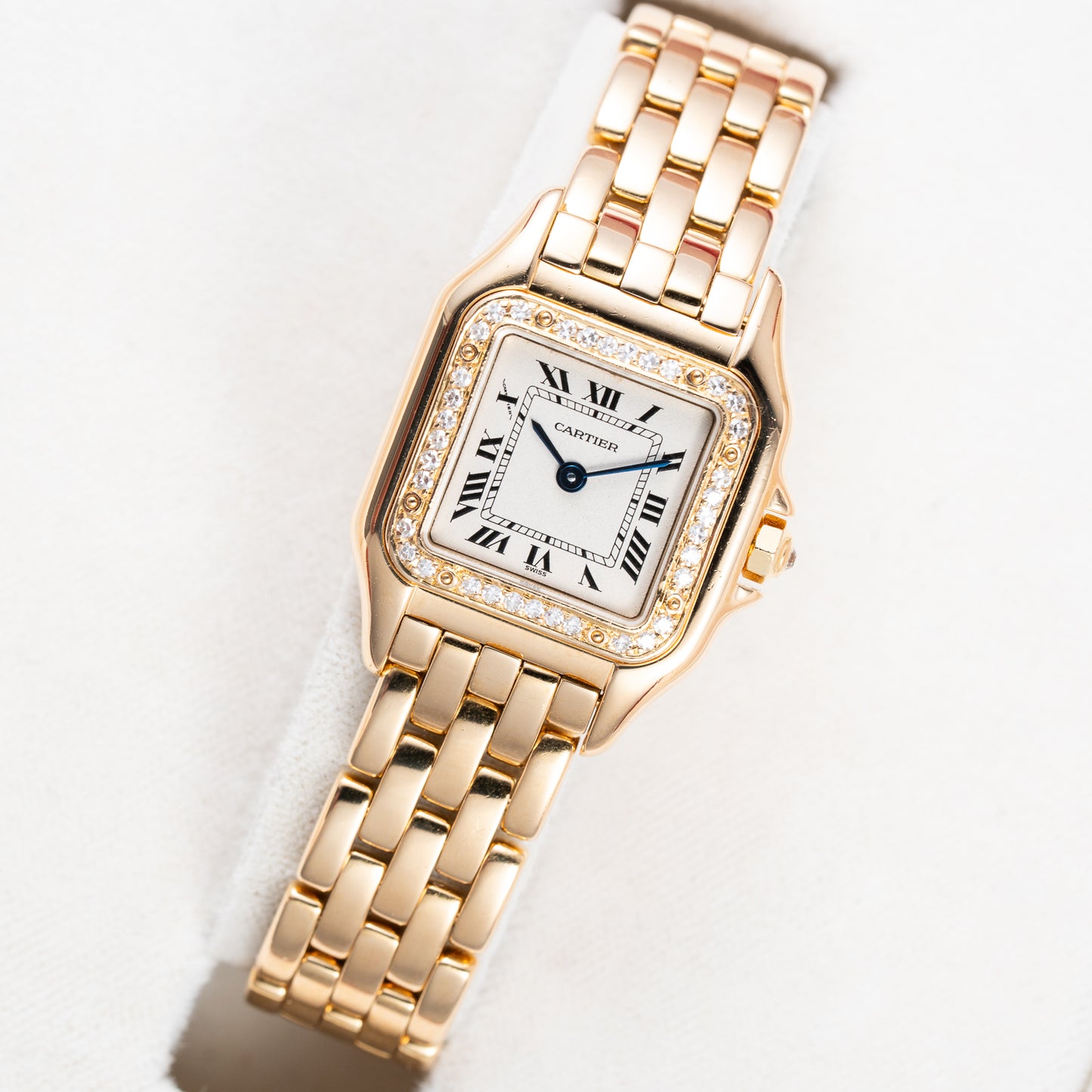 Cartier Panthère Factory Diamond Set 18K Yellow Gold Cartier Serviced 2026 – 2-Year International Warranty Ref. 86691 from 1986