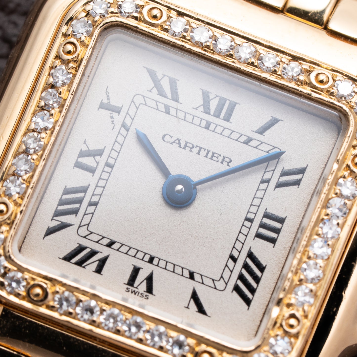 Cartier Panthère Factory Diamond Set 18K Yellow Gold Cartier Serviced 2026 – 2-Year International Warranty Ref. 86691 from 1986