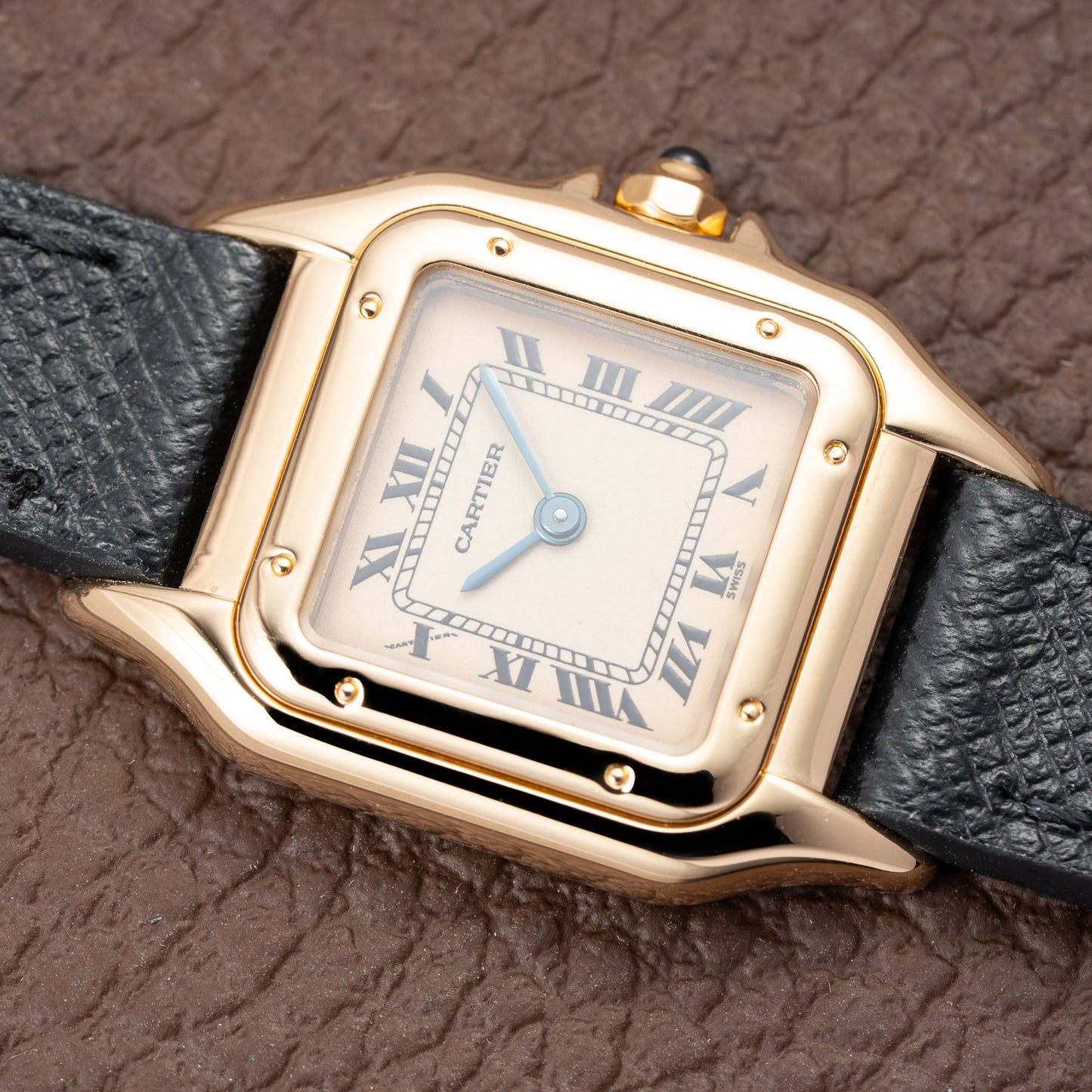 Cartier Panthère 22mm Quartz PM 18K Yellow Gold Ref 8057929 from 1990s