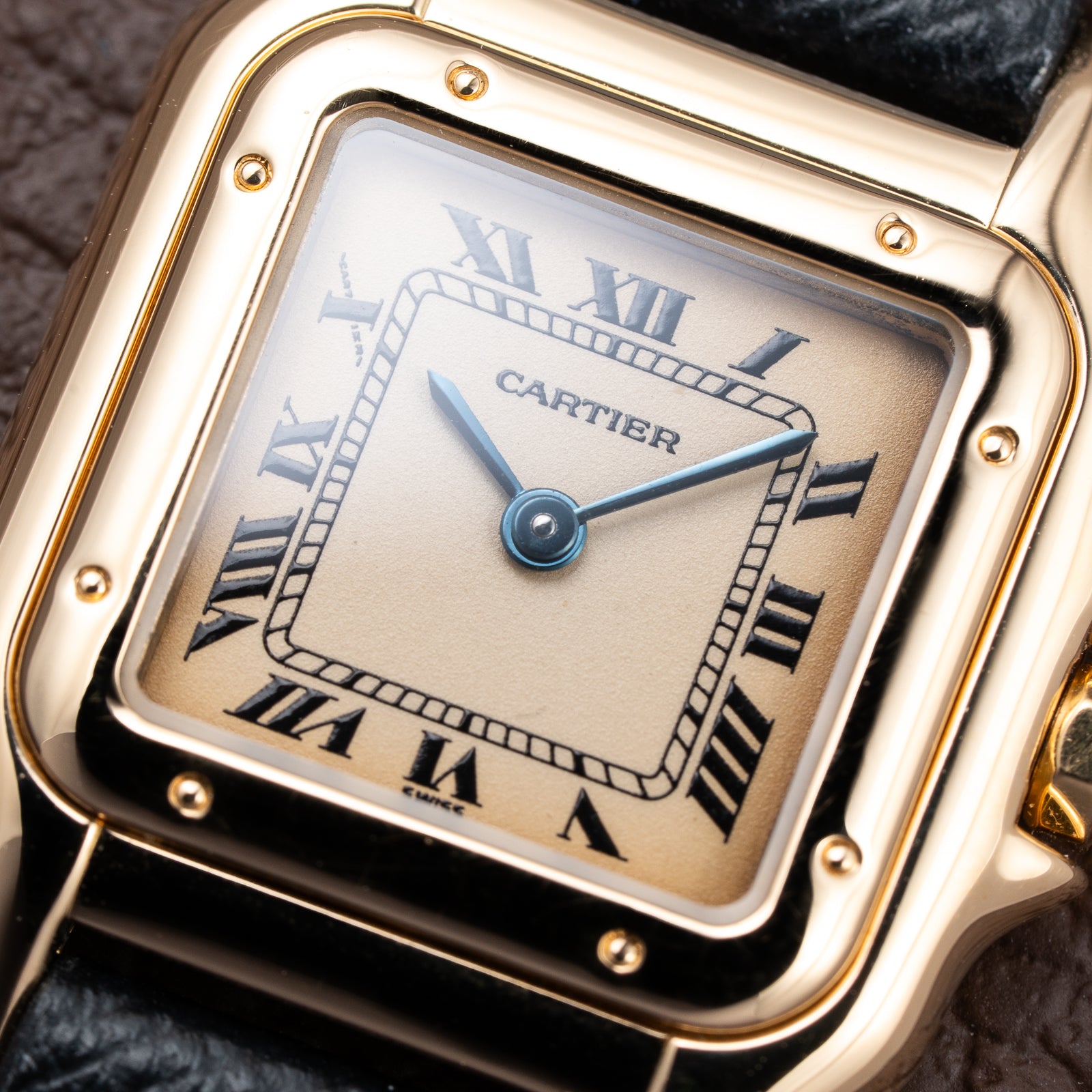 Cartier Panthère 22mm Quartz PM 18K Yellow Gold Ref 8057929 from 1990s