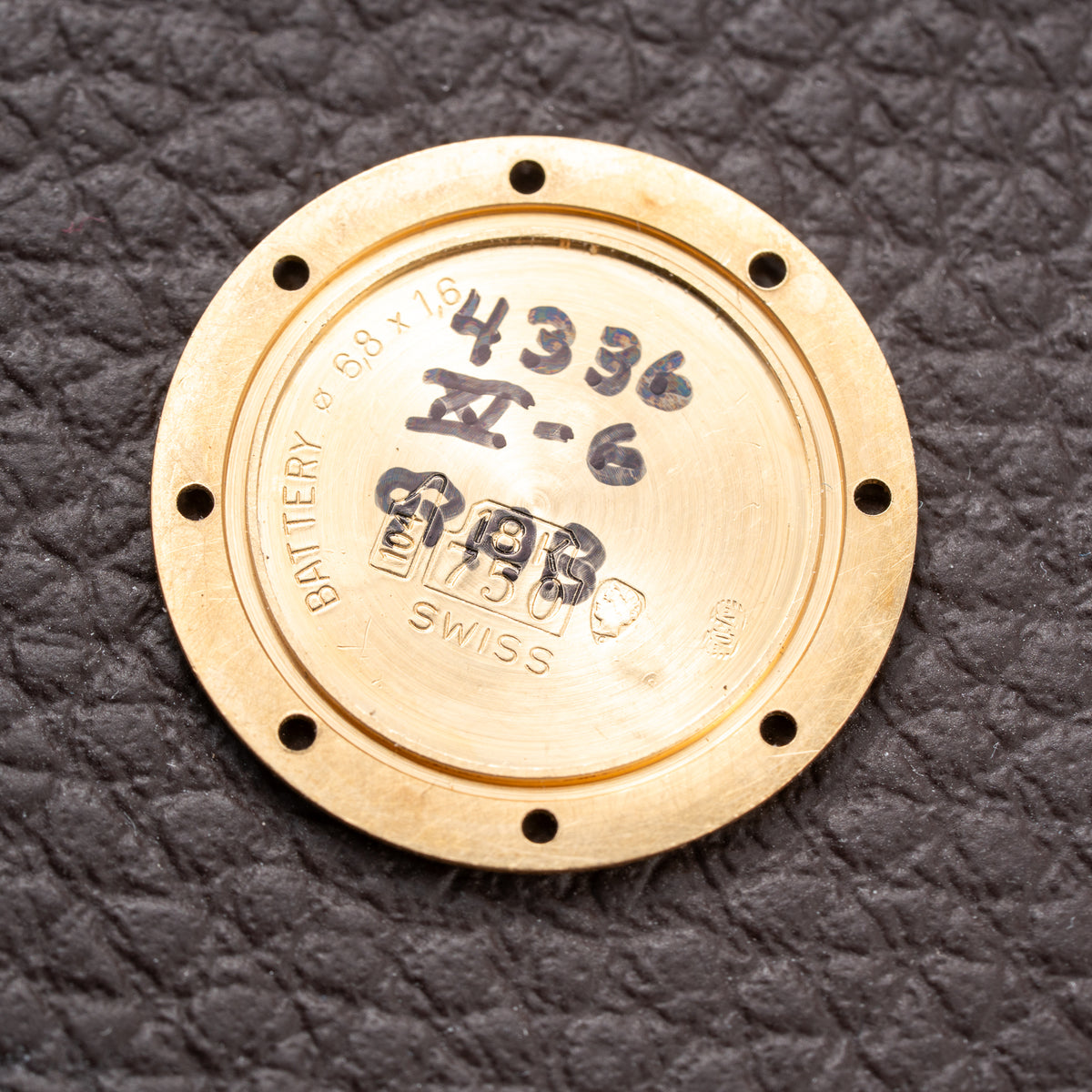 Cartier Panthère Ronde Vendôme Factory Diamond Set 18K Yellow Gold Quartz PM With Box Ref. 66920 From 1990