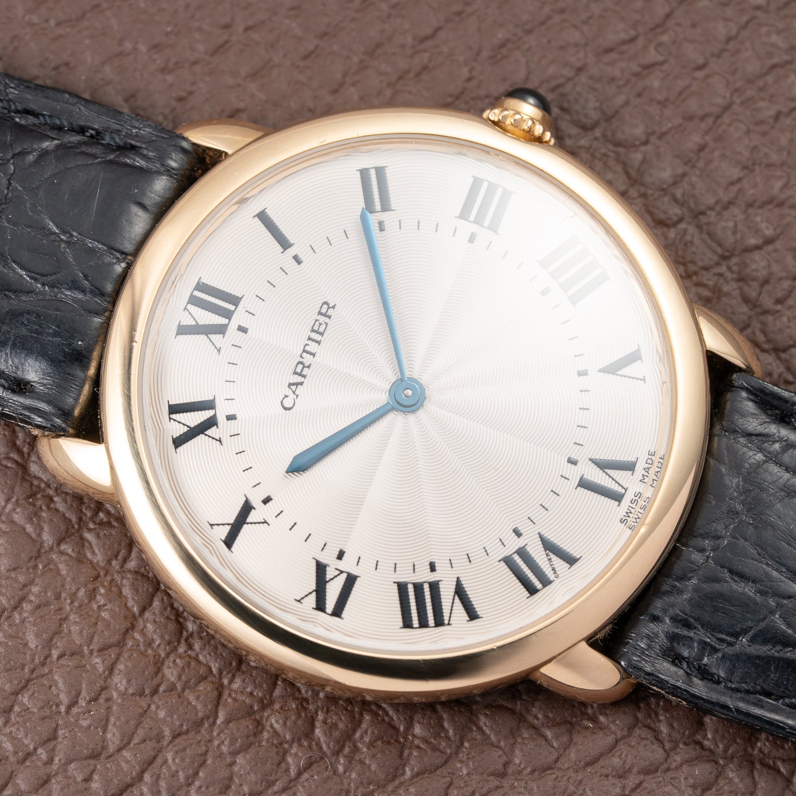 Cartier Ronde Louis Guilloché Dial 18K Yellow Gold Ref. 09001 from 2000s