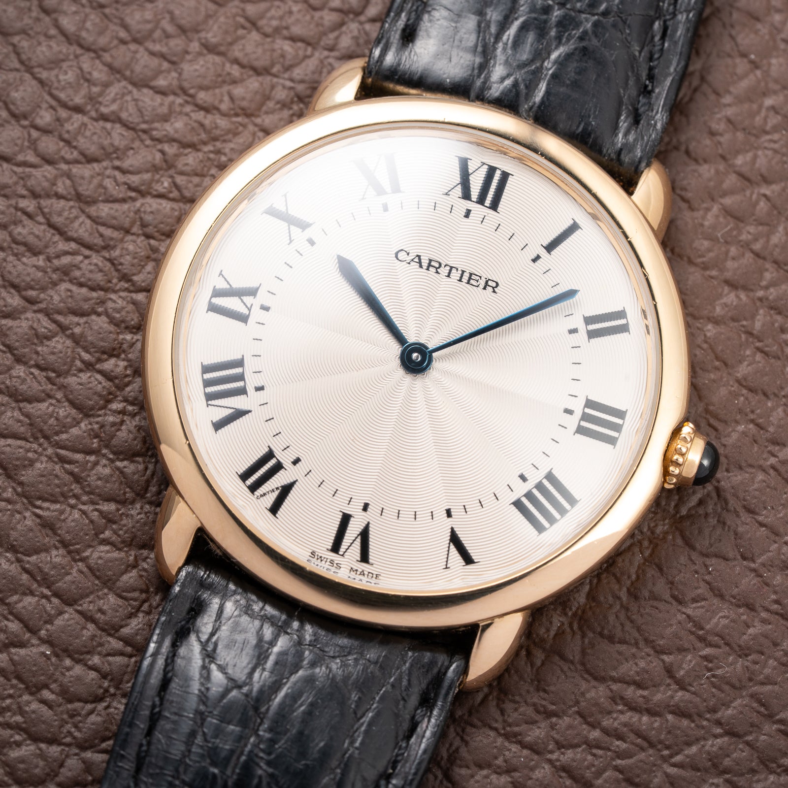 Cartier Ronde Louis Guilloché Dial 18K Yellow Gold Ref. 09001 from 2000s
