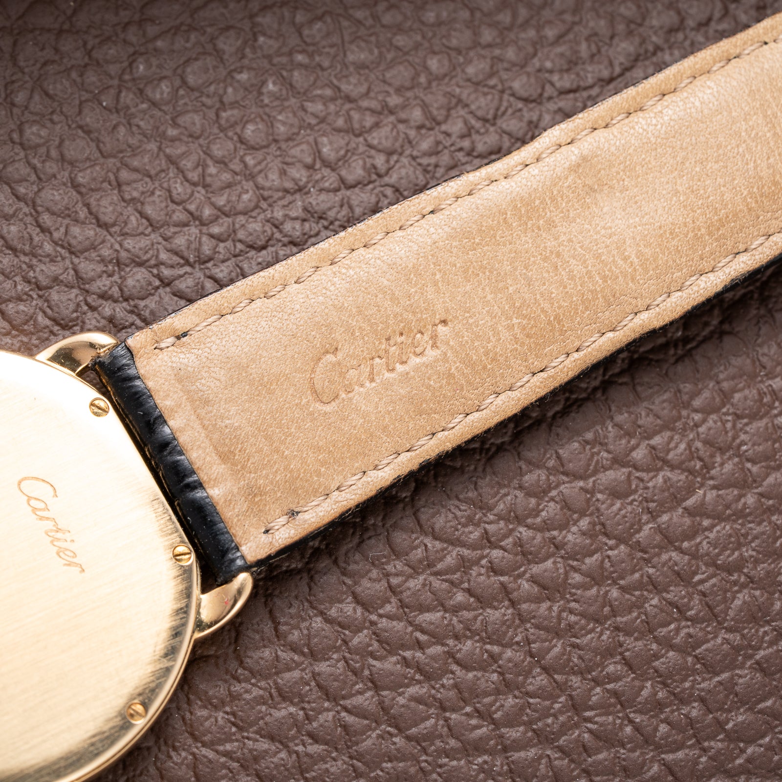 Cartier Ronde Louis Guilloché Dial 18K Yellow Gold Ref. 09001 from 2000s