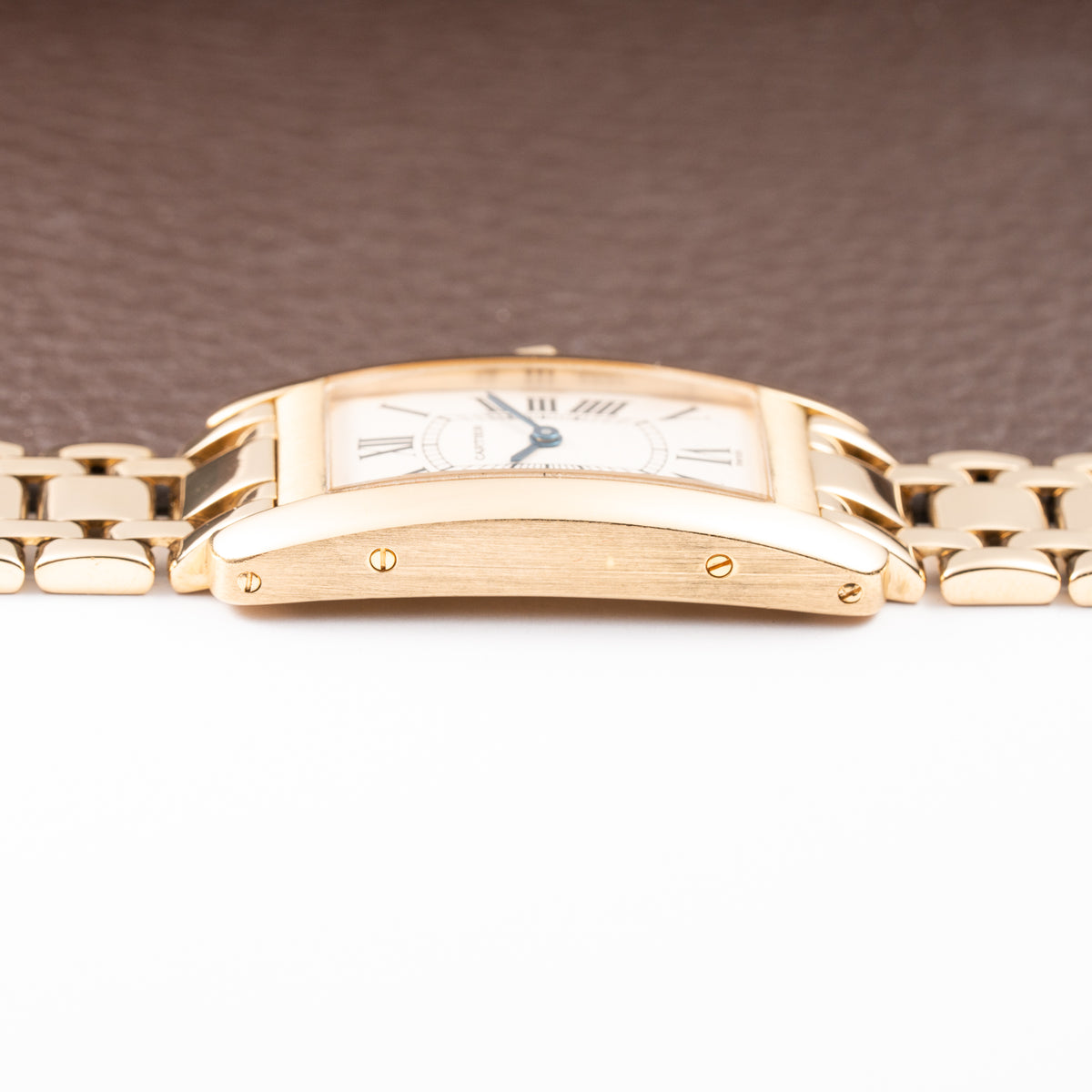 Cartier Tank Américaine 18K Yellow Gold PM Cartier Serviced 2026 Ref 1711