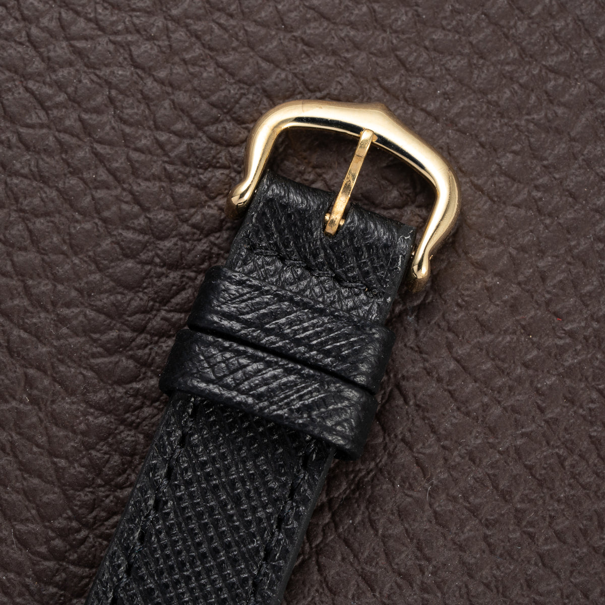 Cartier Tank Extra Plat Guilloché 18K Yellow Gold Full Set Ref 96065 from 1997