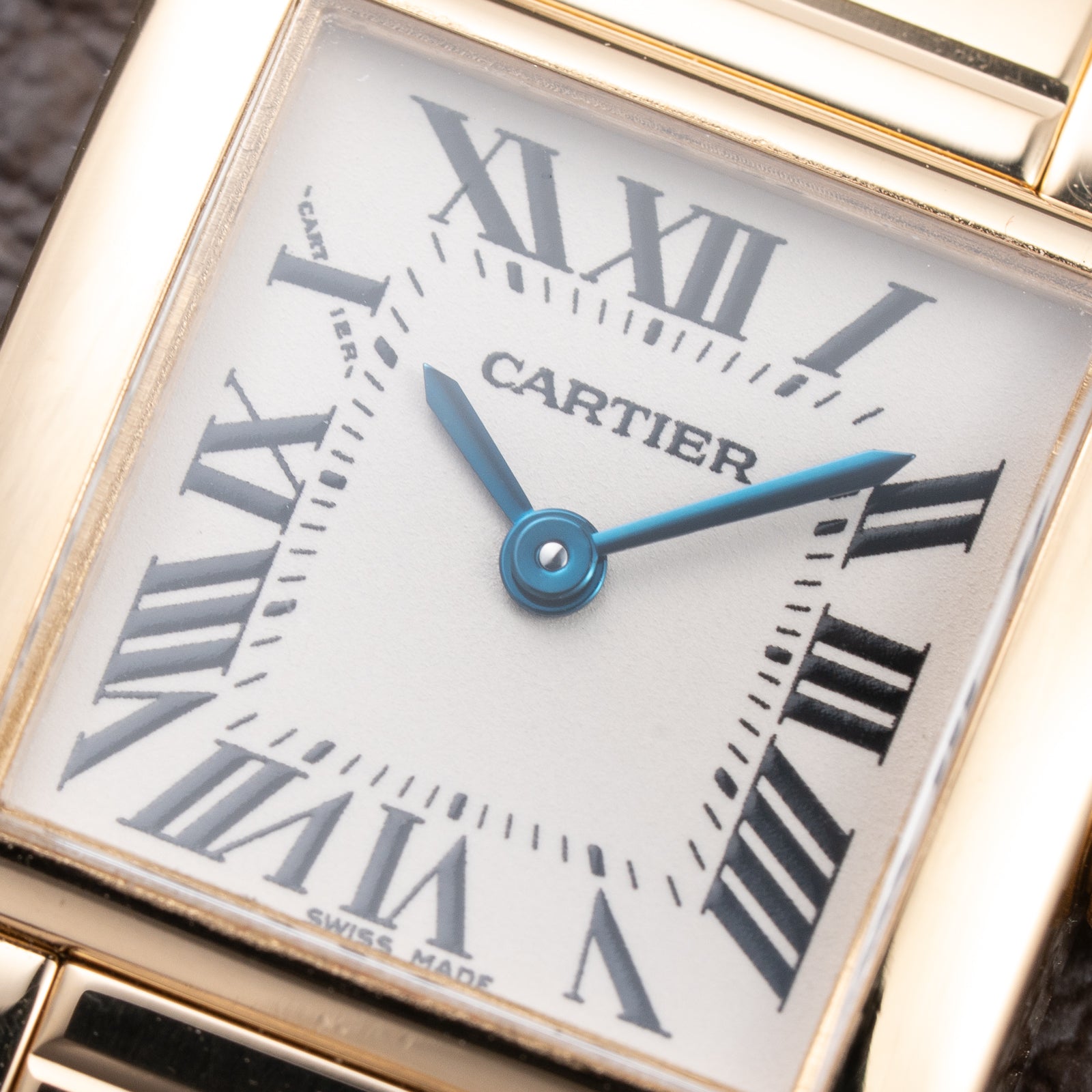 Cartier Tank Française PM 18K Yellow Gold Cartier Service 2026 w/ 2-Year Warranty Ref. 2385 from 2000s