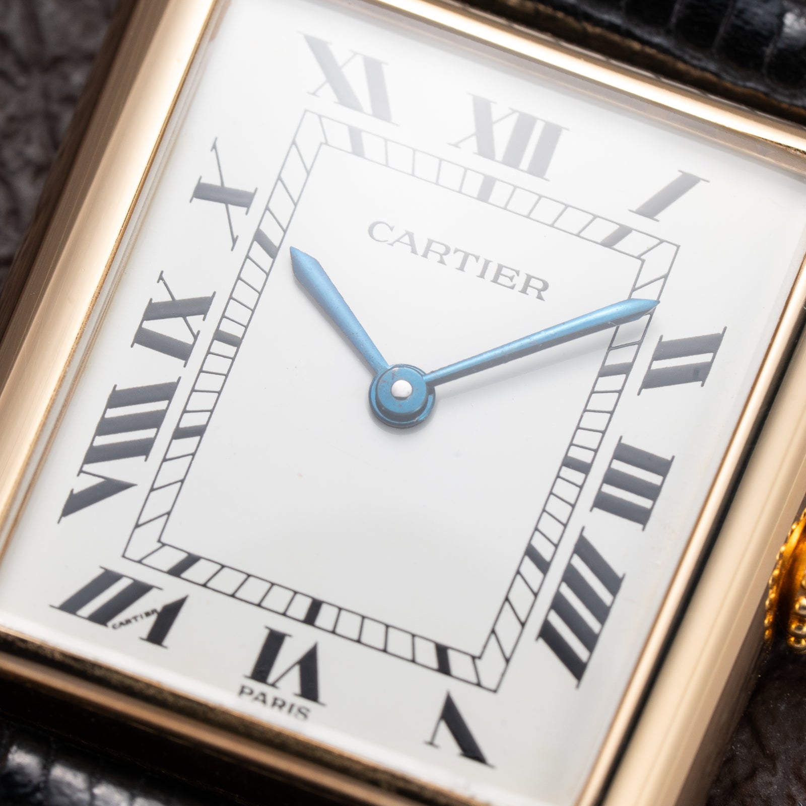 Cartier Tank Louis 'Paris'  18K Yellow Gold GM Ref. 78086 from 1970s