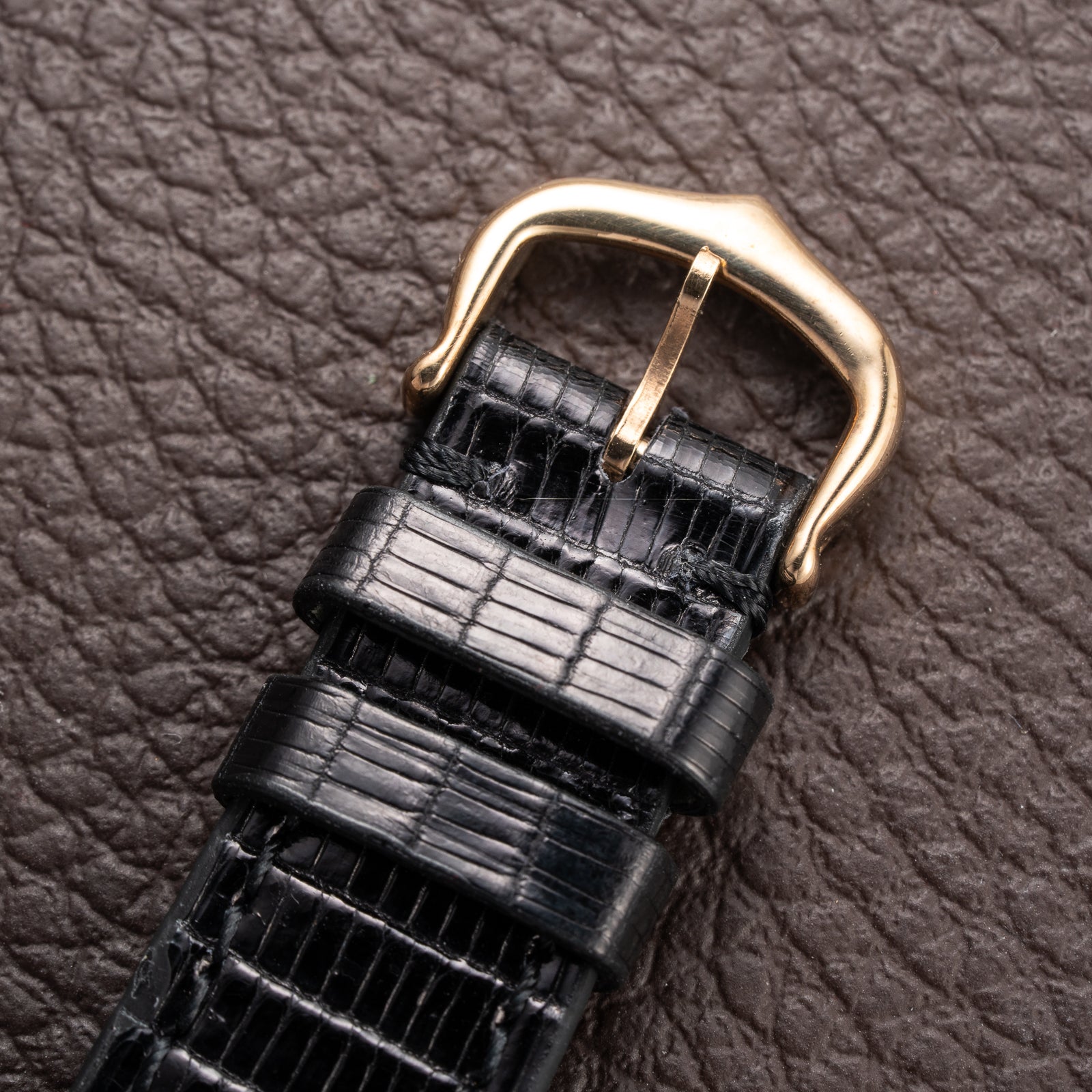 Cartier Tank Louis Extra Plate Frederic Piguet 21 Yellow Gold Ref. 96065 from 1980s
