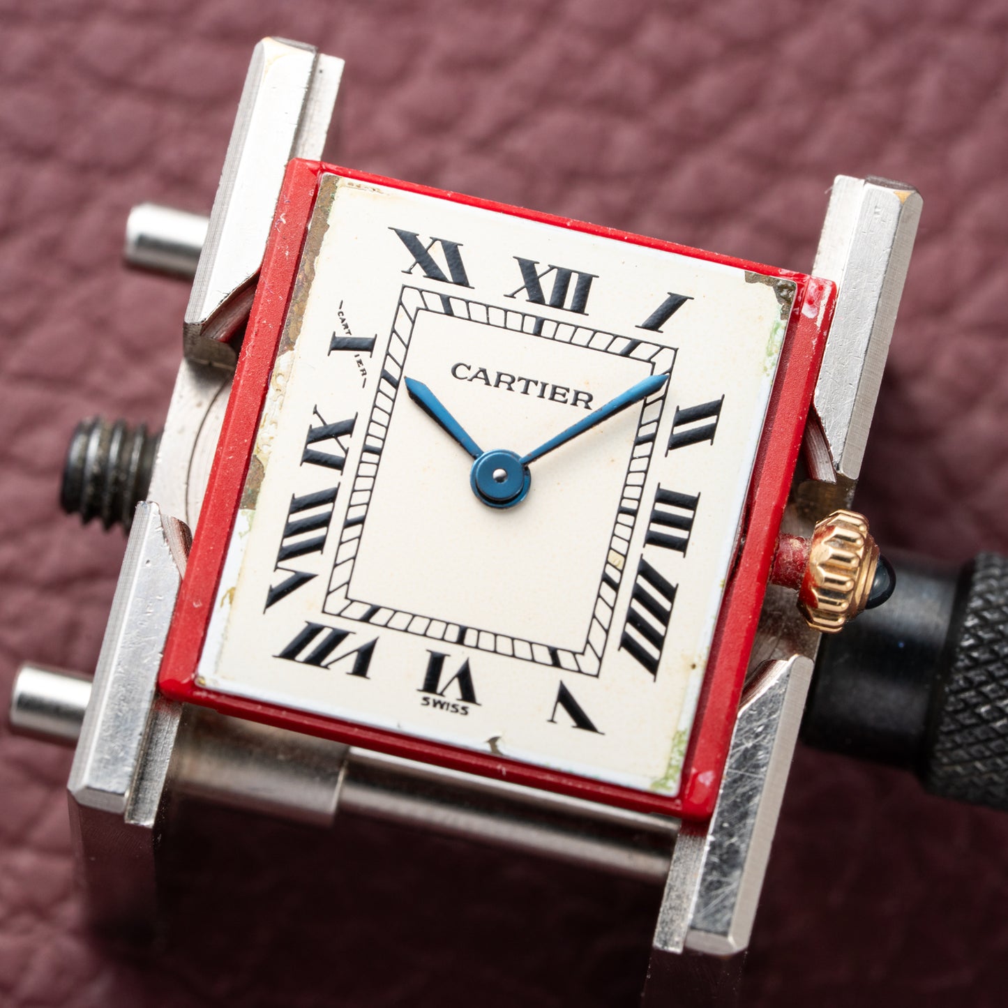 Cartier Tank Louis Lady Quartz PM White Roman Dial 18K Yellow Gold Ref 66001 from 1980s