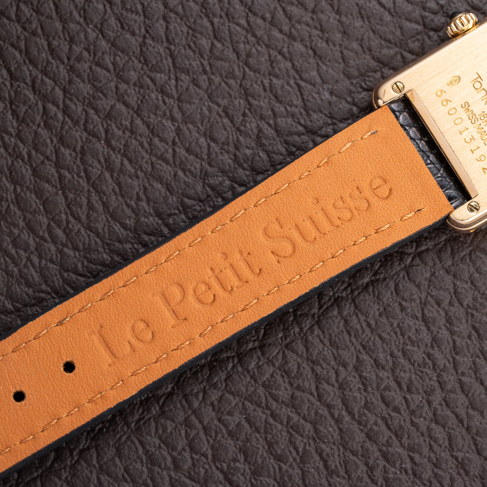 Cartier Tank Louis Lady Quartz 18K Yellow Gold PM Ref. 66001 from 1990s