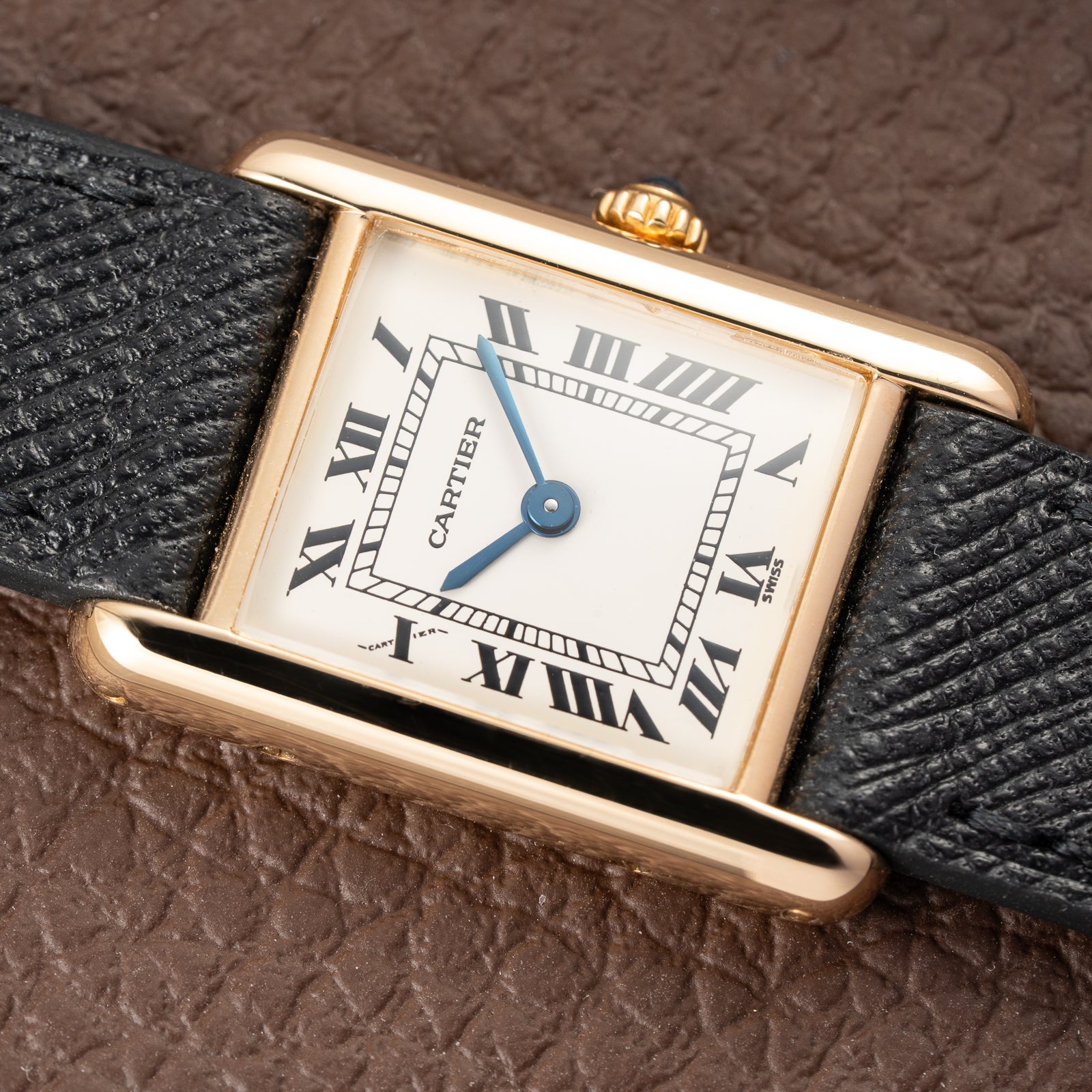 Cartier Tank Louis Lady Quartz 18K Yellow GoldPM Ref. 66001 from 1990s