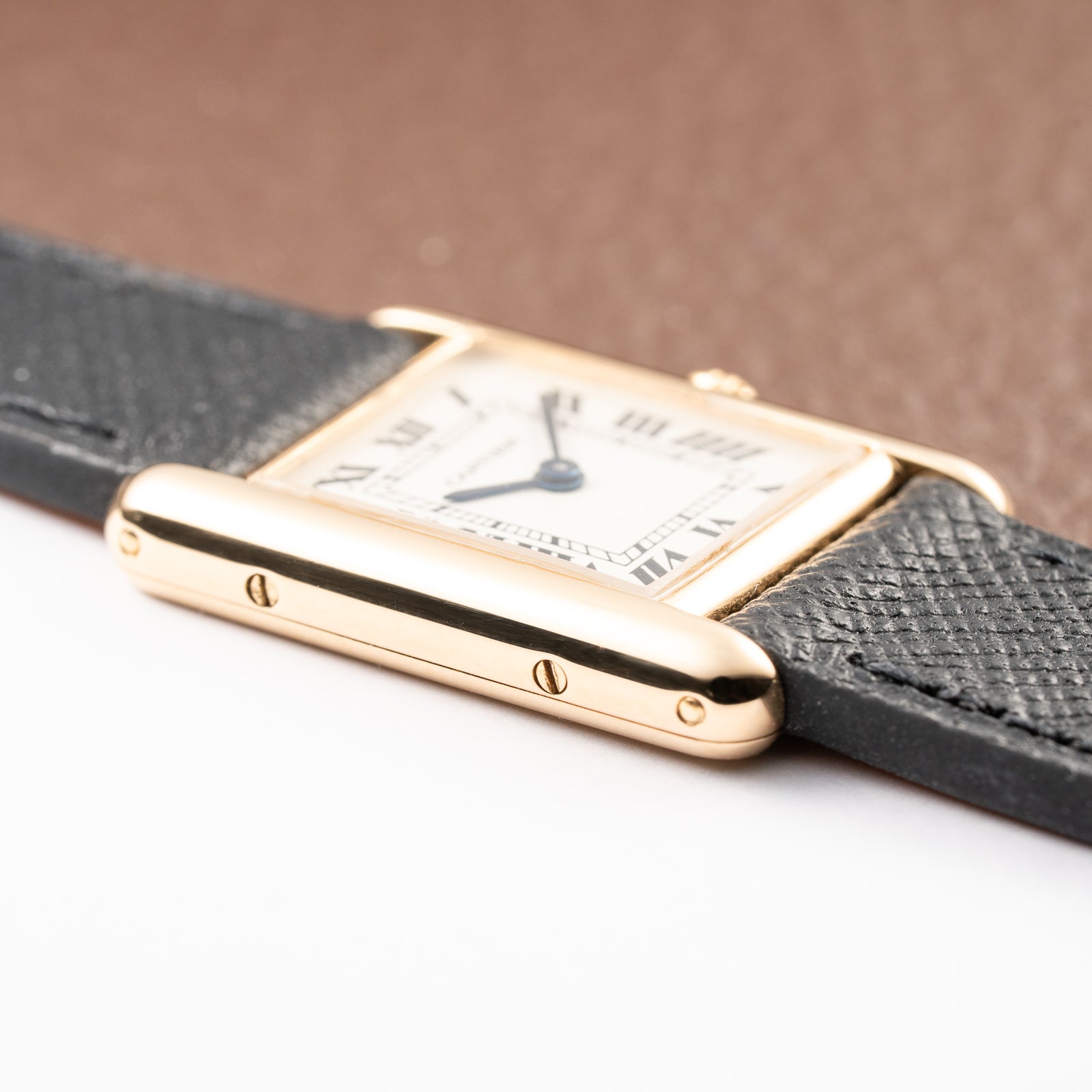 Cartier Tank Louis Lady Quartz 18K Yellow GoldPM Ref. 66001 from 1990s
