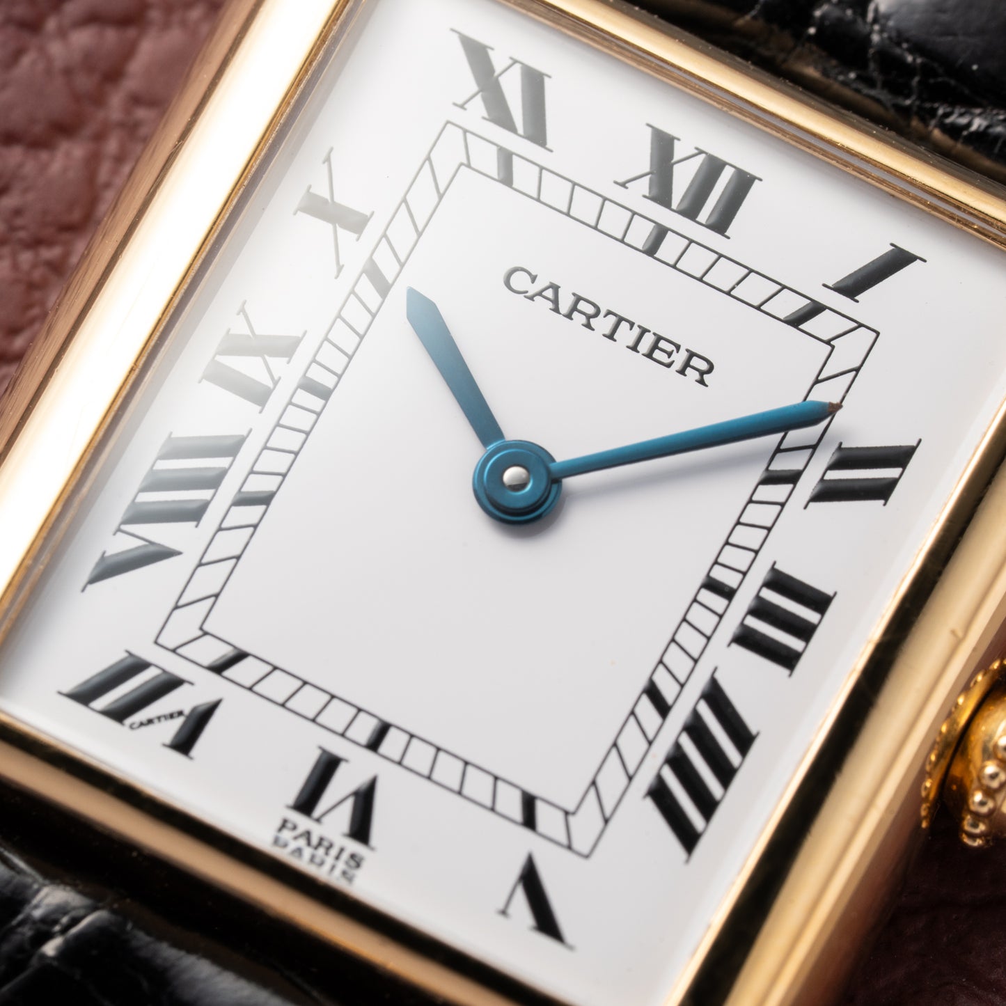 Cartier Tank Louis Paris Dial 18K Ref. 78086 with box and booklets from the 1980s