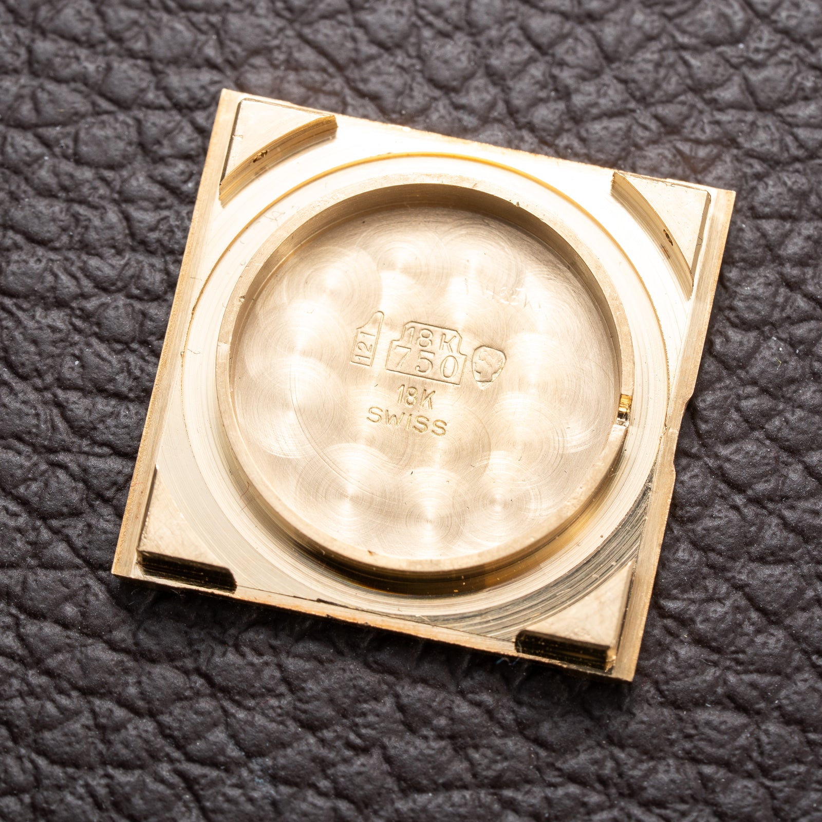 Cartier Tank Louis Paris Dial 18K Yellow Gold GM LM Ref. 78086 from 1970s