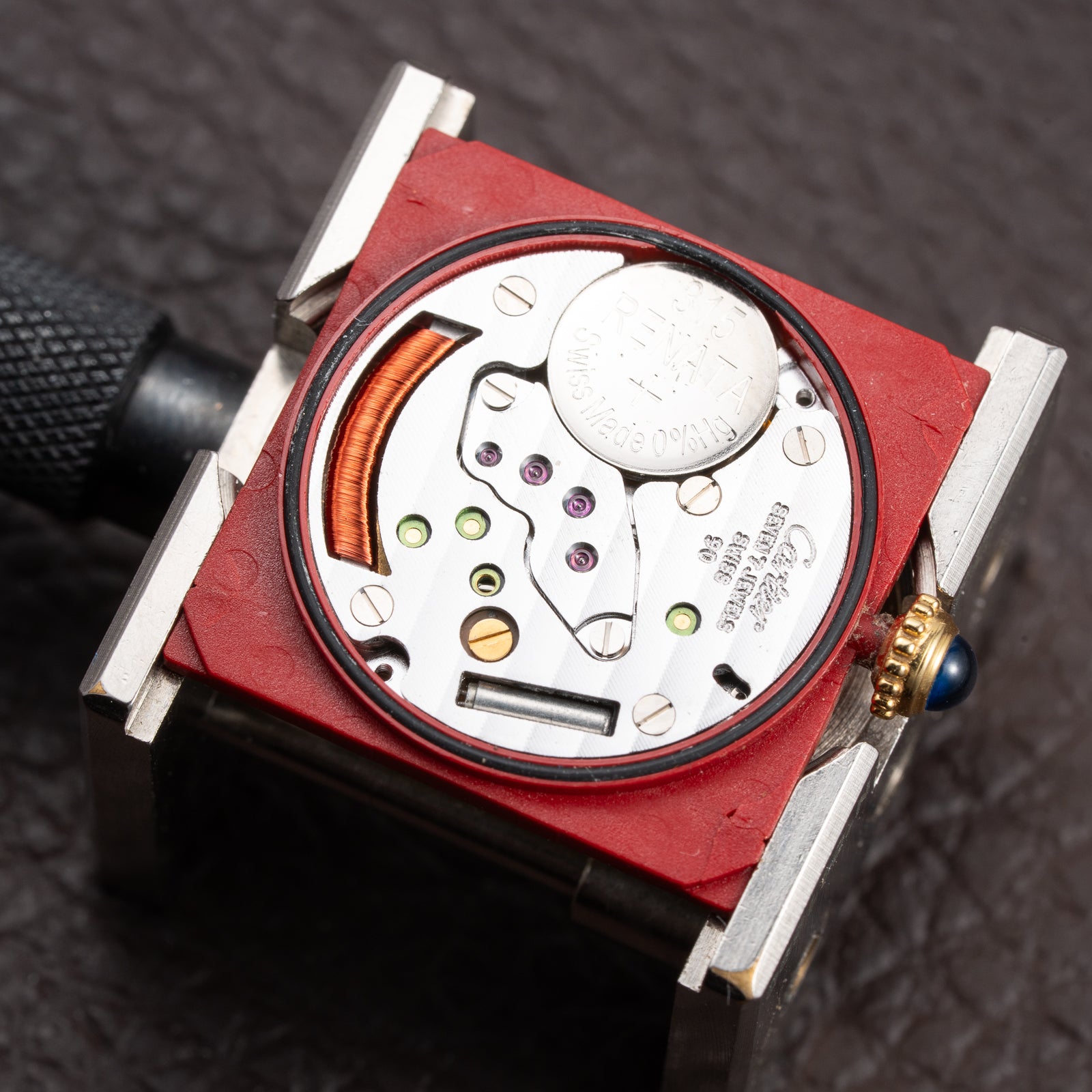 Cartier Tank Must de Vermeil GM Vendôme Roman Column Dial Ref. 590005 From 1990s