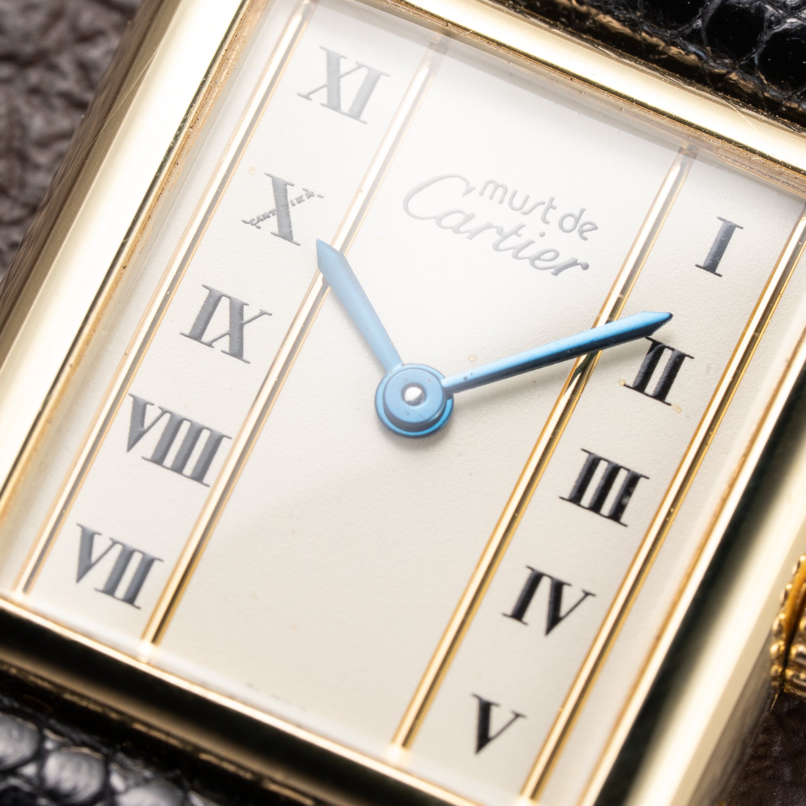 Cartier Tank Must de Vendôme Roman Ivory Column Dial Vermeil PM Ref 557051 from 1990s