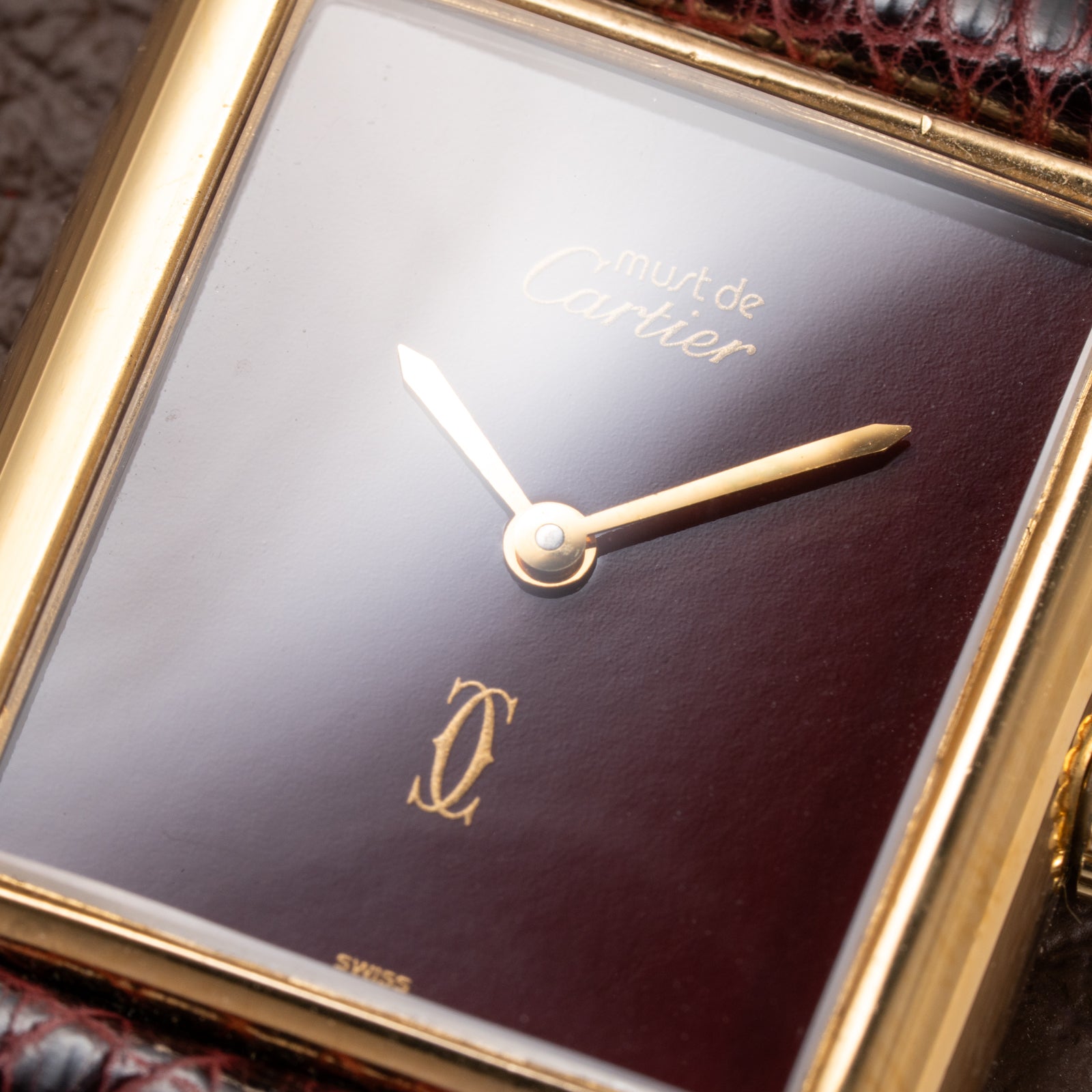 Cartier Tank Must de Vermeil Burgundy Red Dial GM from 1980s