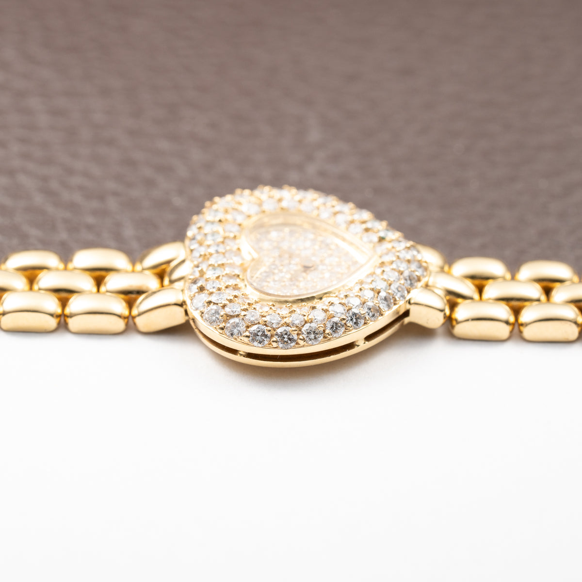 Chopard Happy Diamonds “Heart” Factory Pavé Diamond  18K Yellow Gold Ref. 535 1 From 1990s