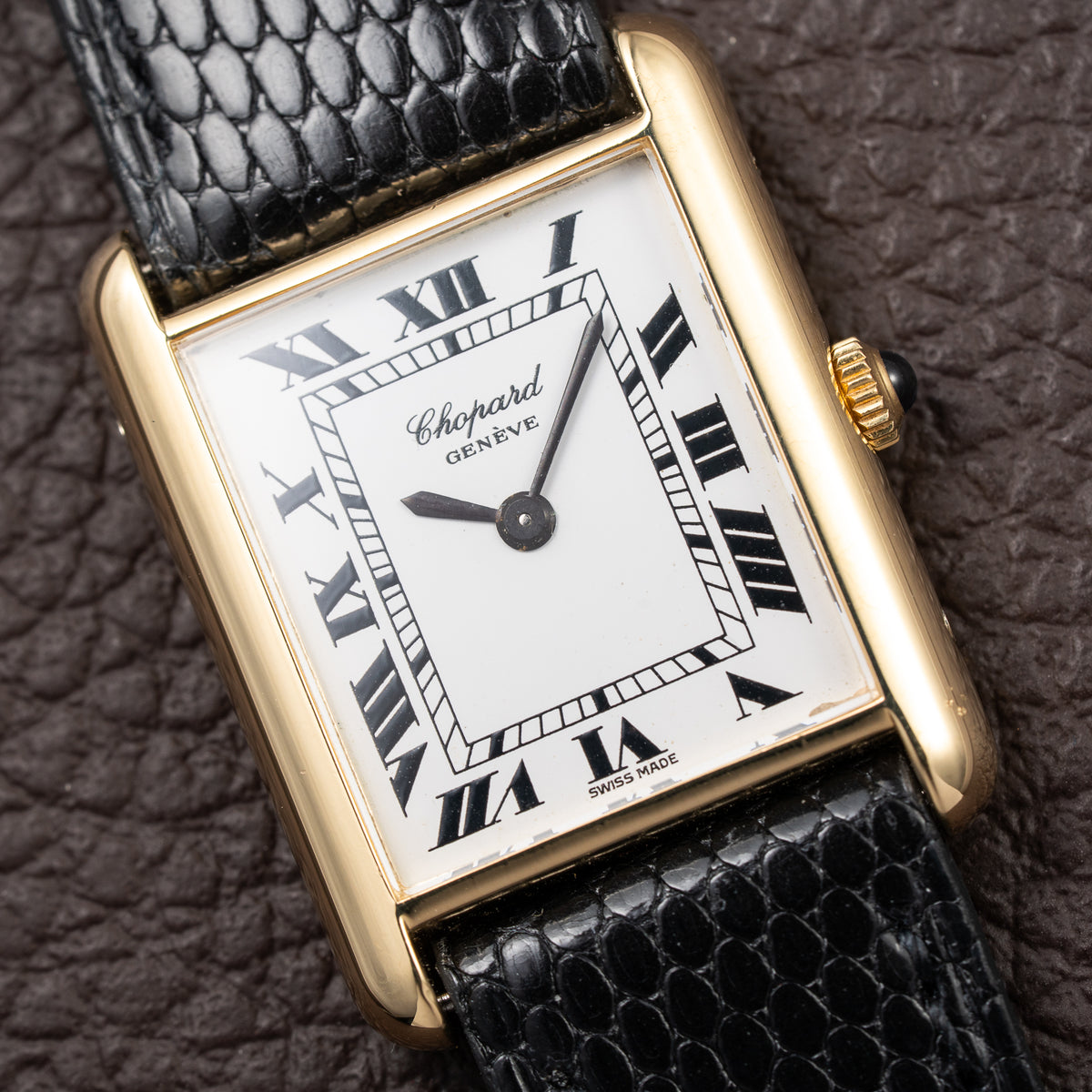 Chopard Tank 18k Yellow Gold Manual Winding Ref. 2111 with Original Box and Service Papers