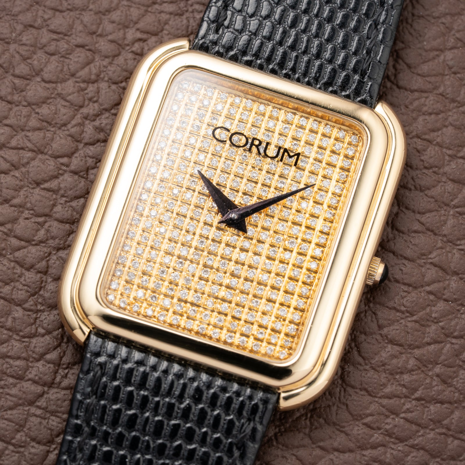 Corum Factory Diamond Pavé 18k Yellow Gold Jumbo Size  Ref. 27118 from 1970s