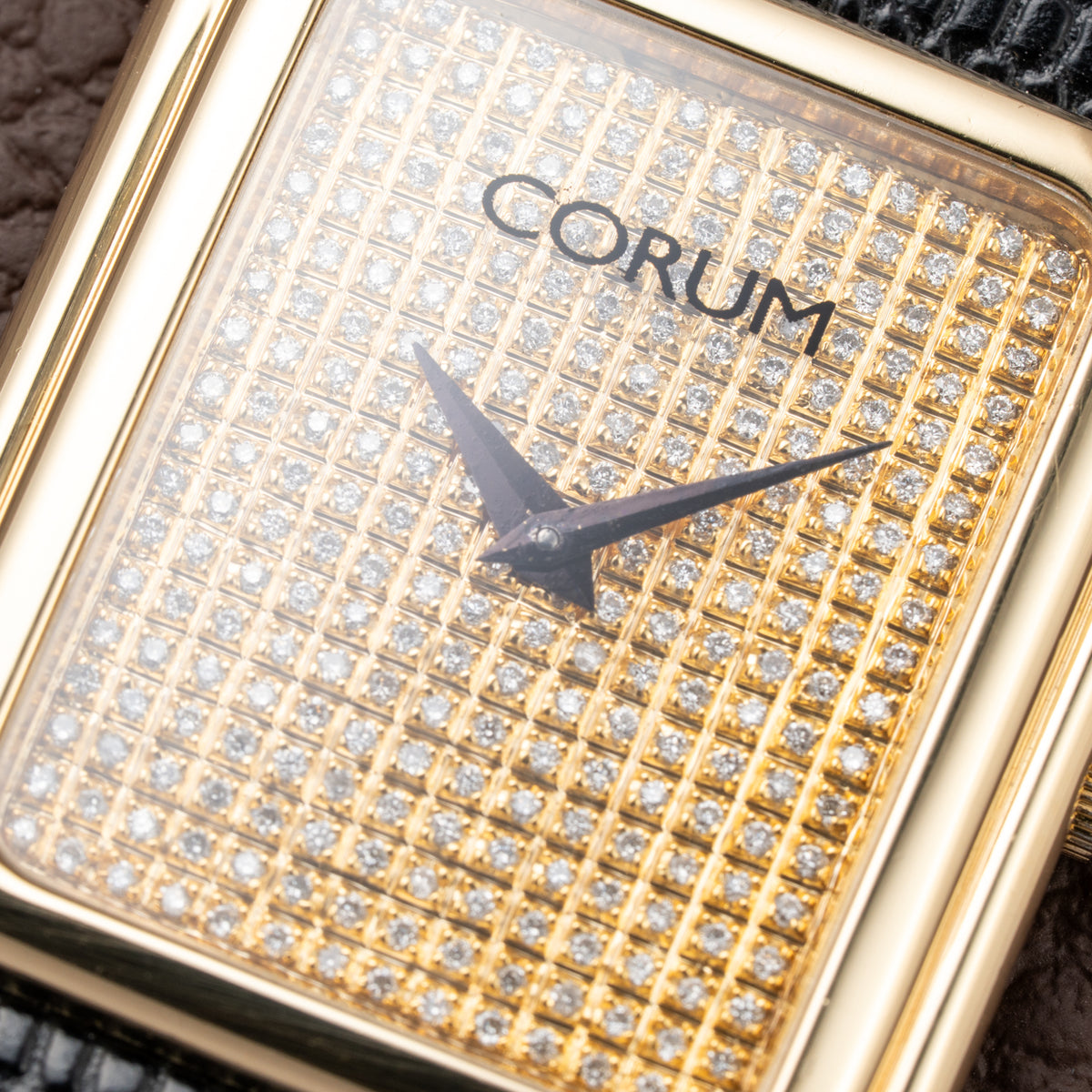 Corum Factory Diamond Pavé 18k Yellow Gold Jumbo Size  Ref. 27118 from 1970s