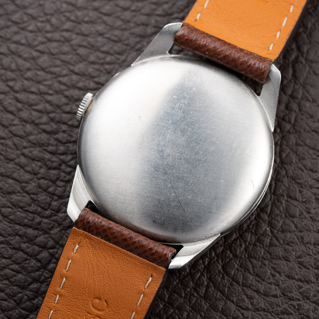 Cyma Chronometré Two Tone Crosshiar Dial Stainless Steel Calibre 216 Ref. 23315 from 1940s