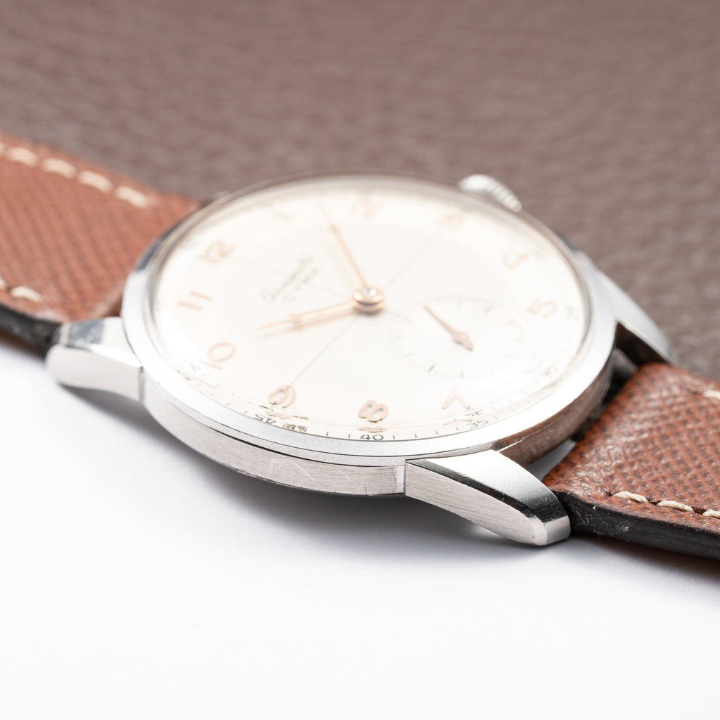 Cyma Chronometré Two Tone Crosshiar Dial Stainless Steel Calibre 216 Ref. 23315 from 1940s