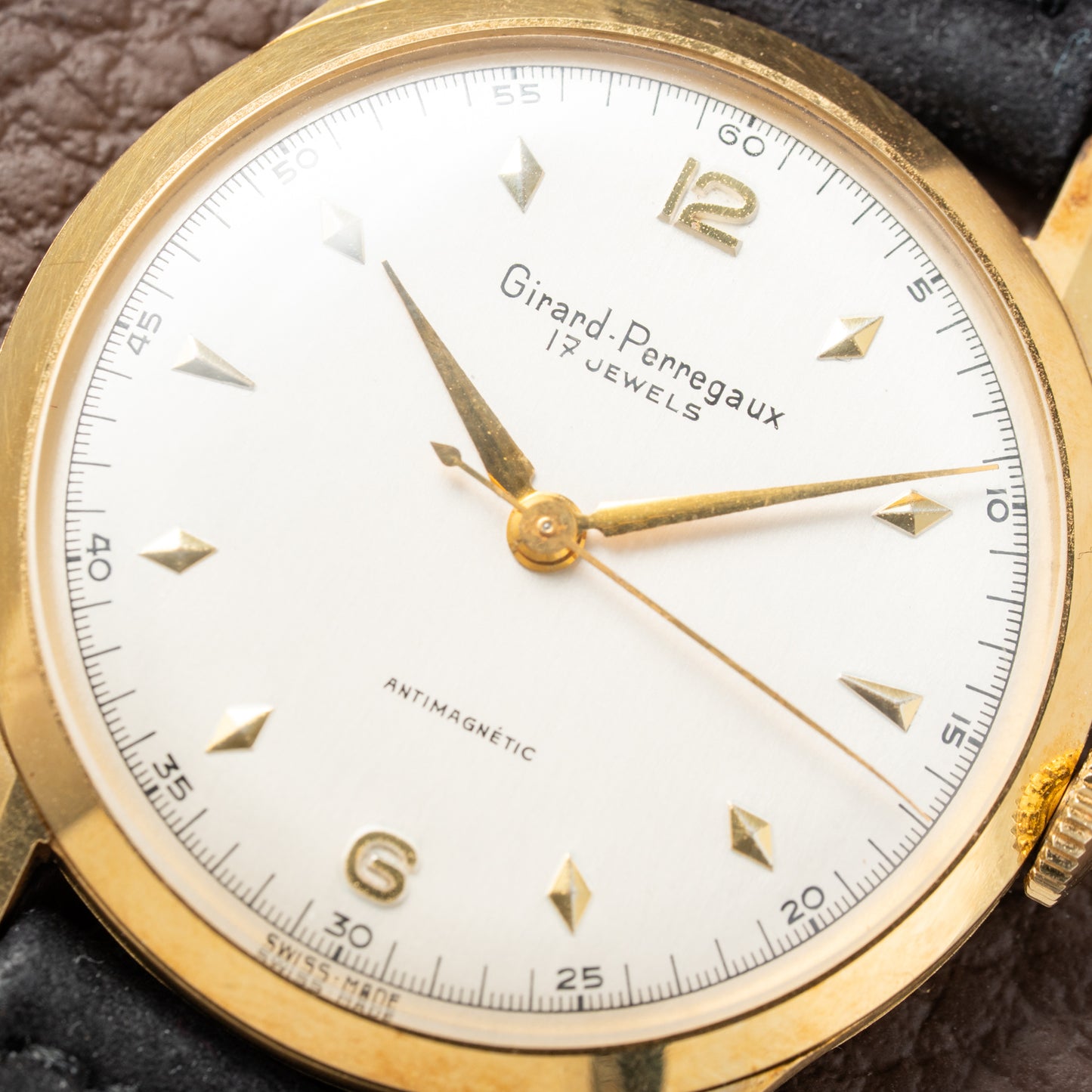 Girard Perregaux Antimagnetic 18K Yellow Gold Dress Watch New Old Stock 1950s