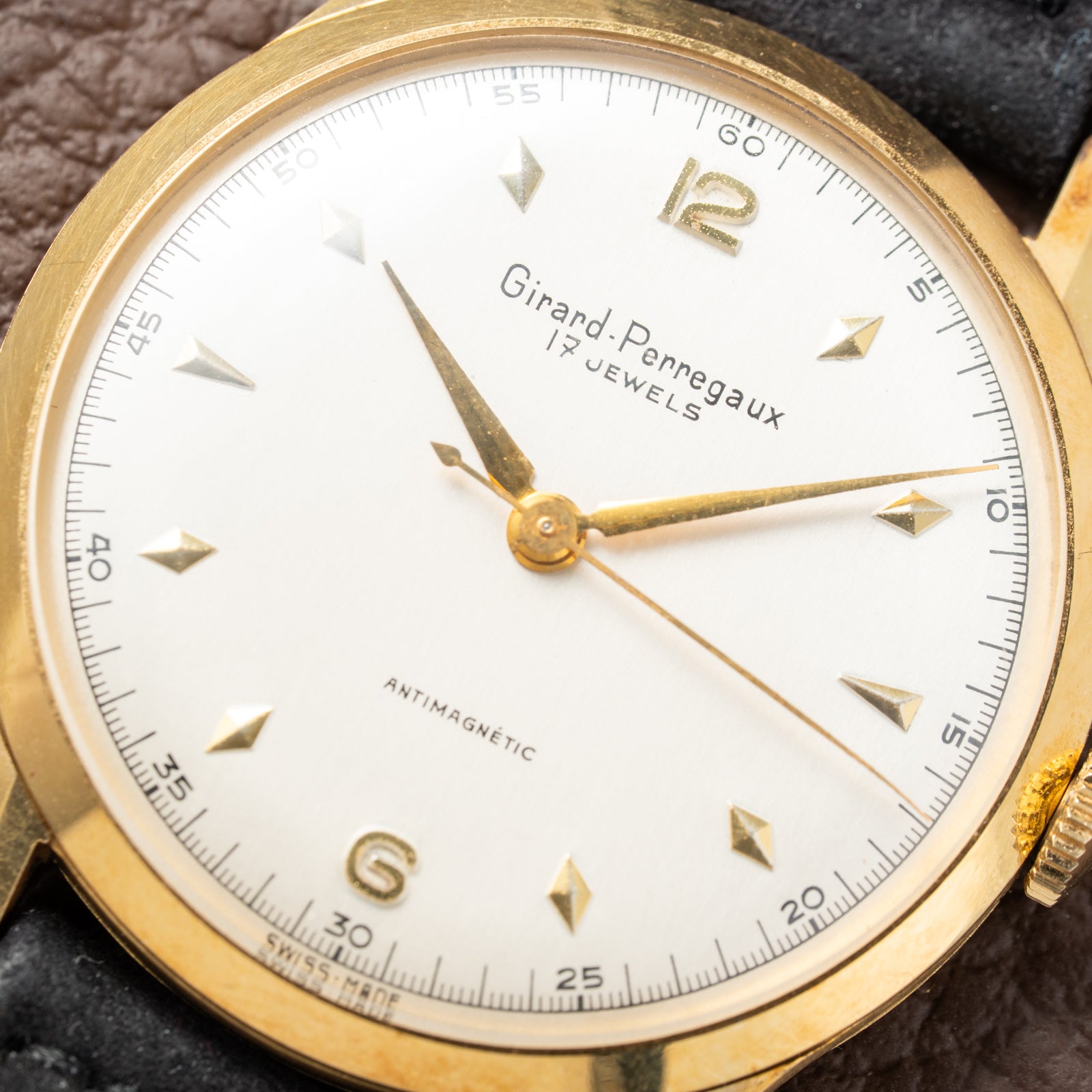 Girard Perregaux Antimagnetic 18K Yellow Gold Dress Watch New Old Stock 1950s