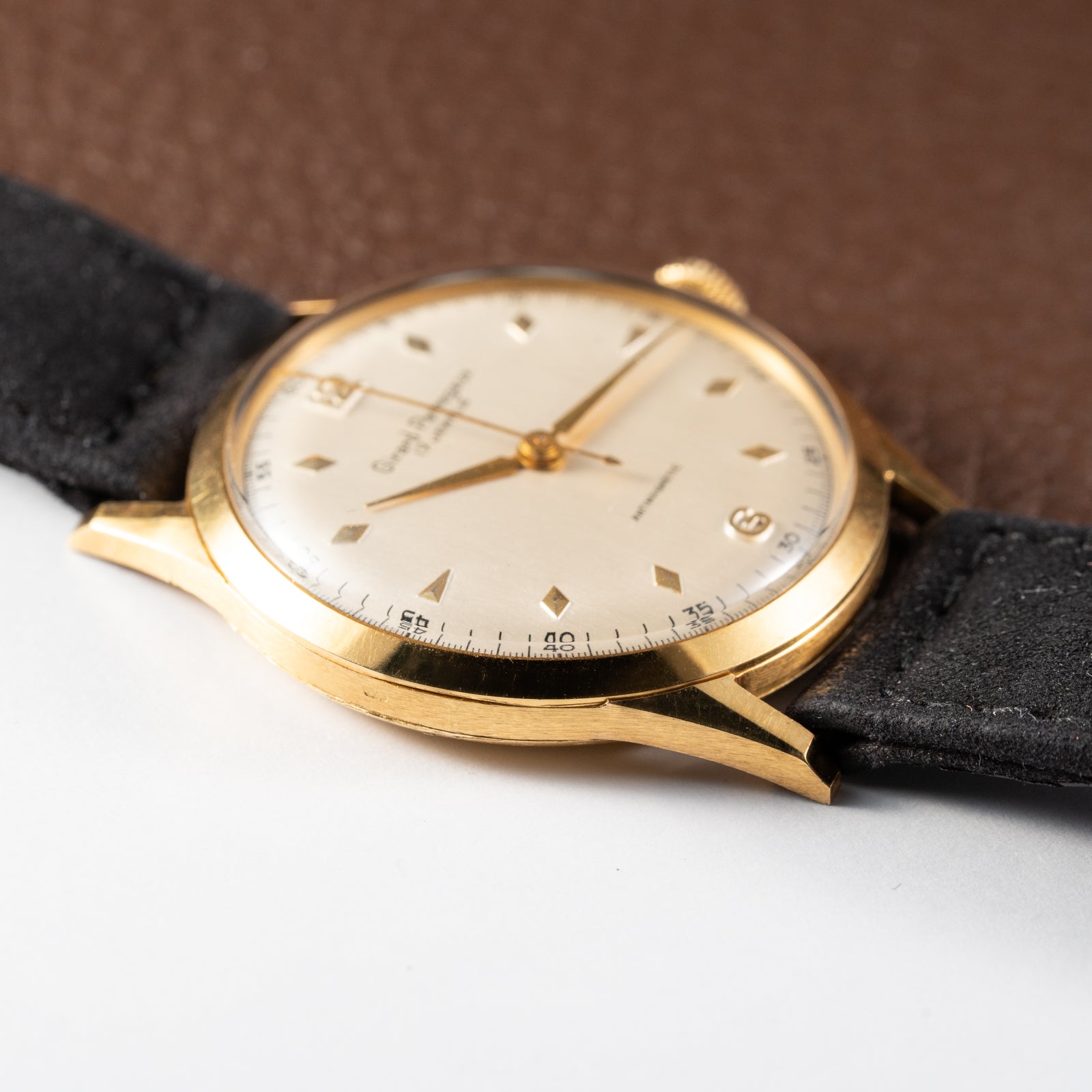 Girard Perregaux Antimagnetic 18K Yellow Gold Dress Watch New Old Stock 1950s