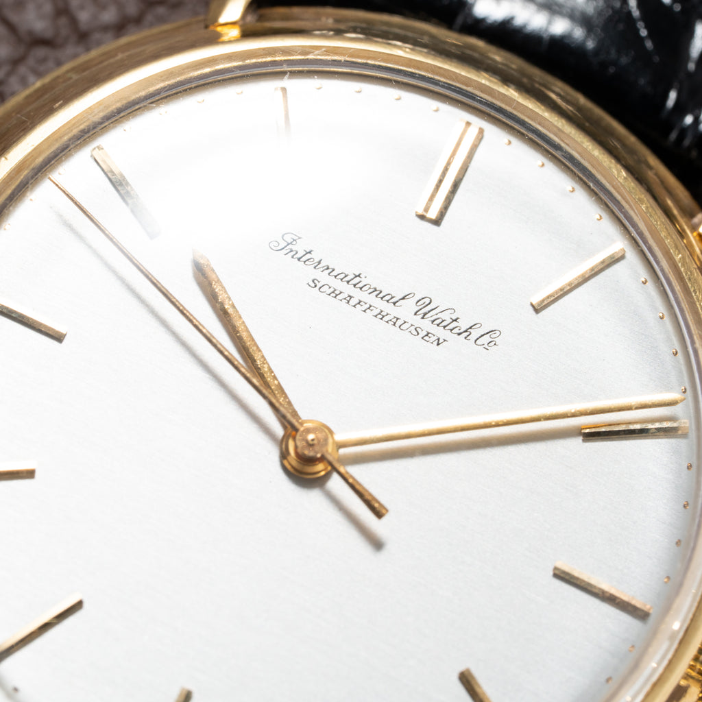 IWC Oversized Jumbo Dress Watch 18K Yellow Gold Cal 89 from 1950s