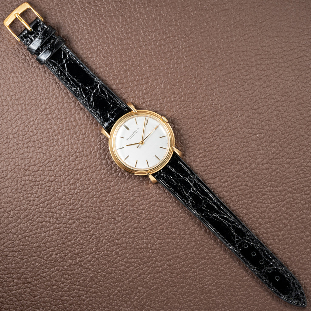 IWC Oversized Jumbo Dress Watch 18K Yellow Gold Cal 89 from 1950s