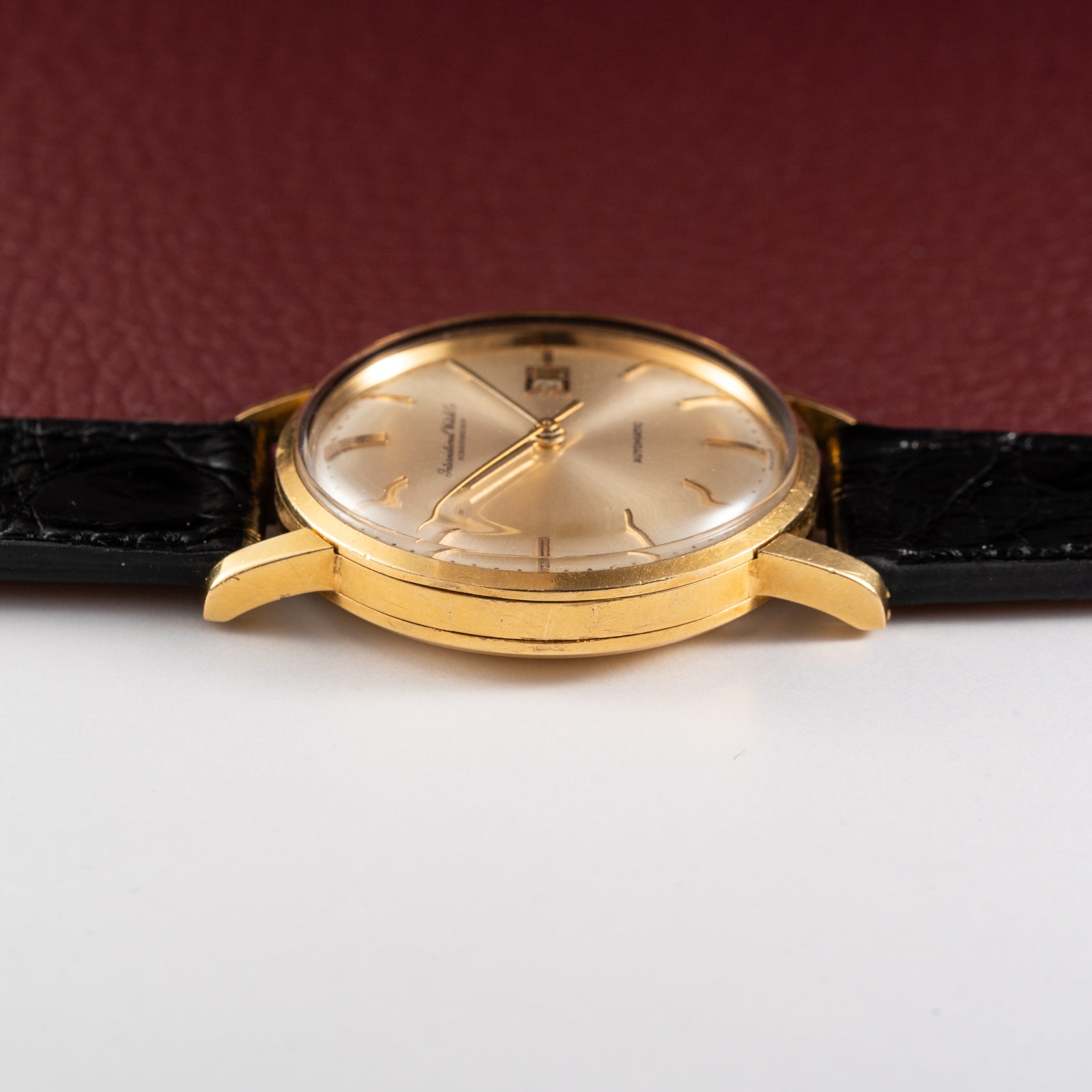 IWC Automatic Date Pelaton Calibre 8531 18k Yellow Gold 1960s