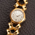 Jaeger-LeCoultre Cocktail Watch 'Backwinder' Sculptural Twisted French Design 18K Rosé Gold Circa 1950s
