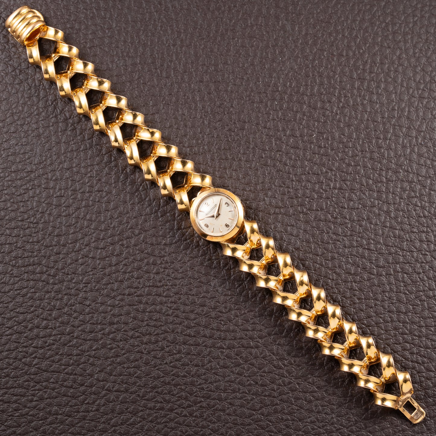 Jaeger-LeCoultre Cocktail Watch 'Backwinder' Sculptural Twisted French Design 18K Rosé Gold Circa 1950s