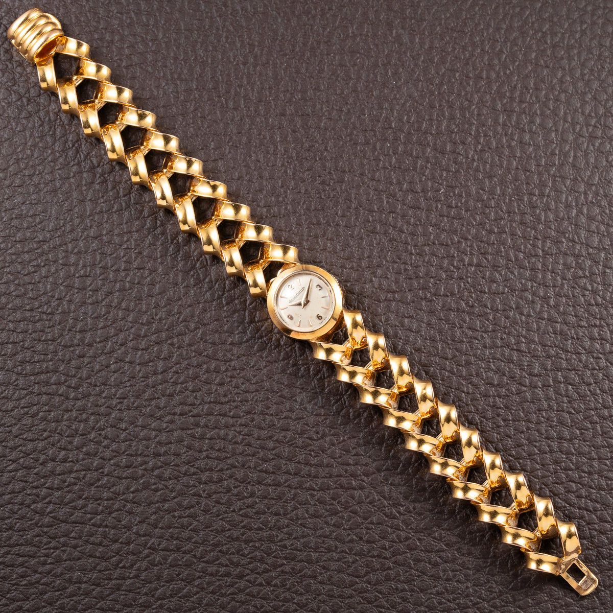 Jaeger-LeCoultre Cocktail Watch 'Backwinder' Sculptural Twisted French Design 18K Rosé Gold Circa 1950s