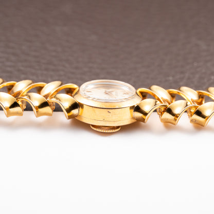 Jaeger-LeCoultre Cocktail Watch 'Backwinder' Sculptural Twisted French Design 18K Rosé Gold Circa 1950s