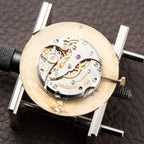 Jaeger LeCoultre Dress Watch Ultra thin Crosshair Dial 18K Yellow Gold Ref 1947