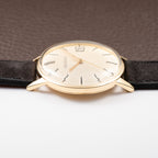 Jaeger-LeCoultre Ultra-Thin Dress Watch 18K Yellow Gold Linnen Dial with Date Ref. 21002 from 1960s