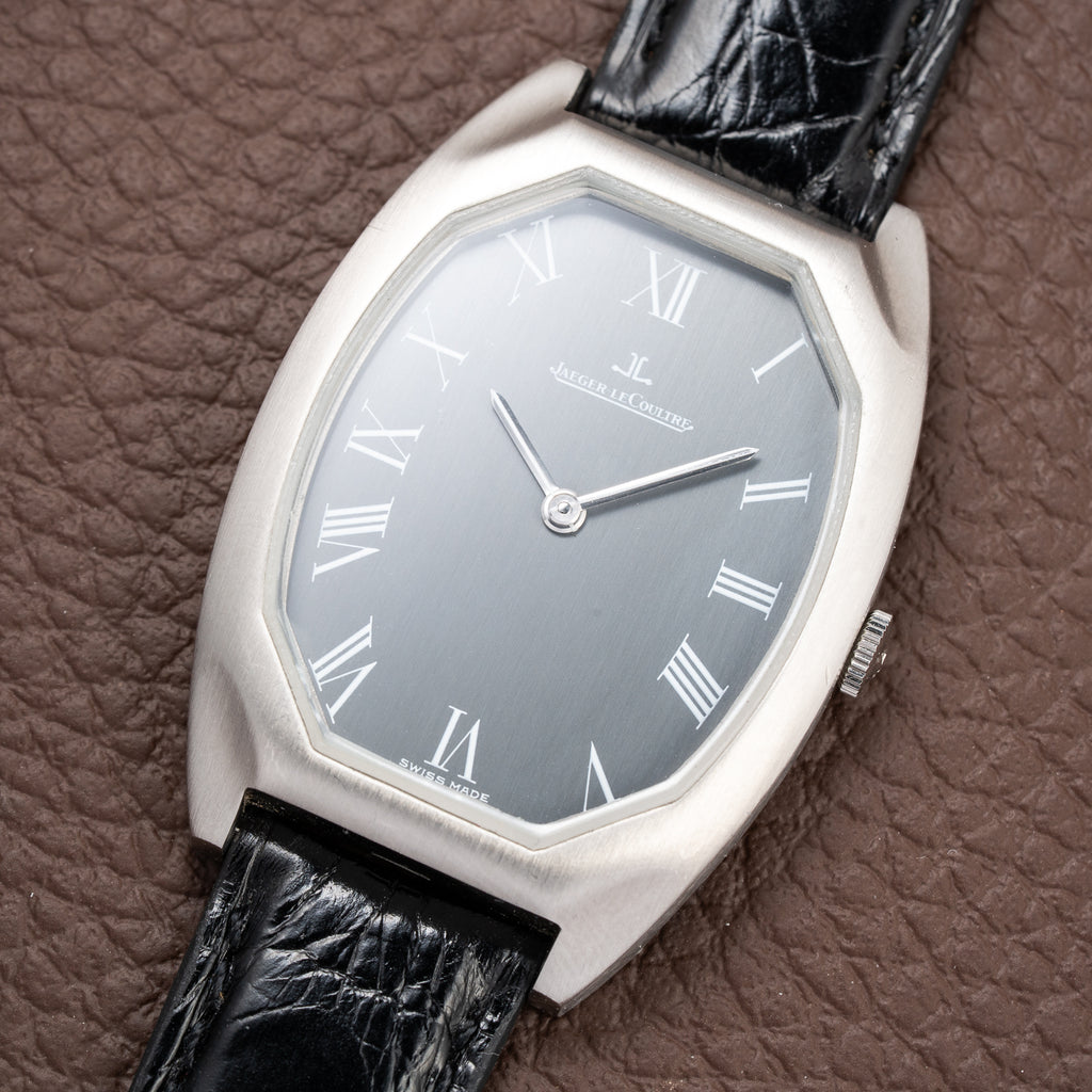 Jaeger-LeCoultre Tank Tonneau Jumbo Grey Roman Dial Ref. 9114.42 from 1970s
